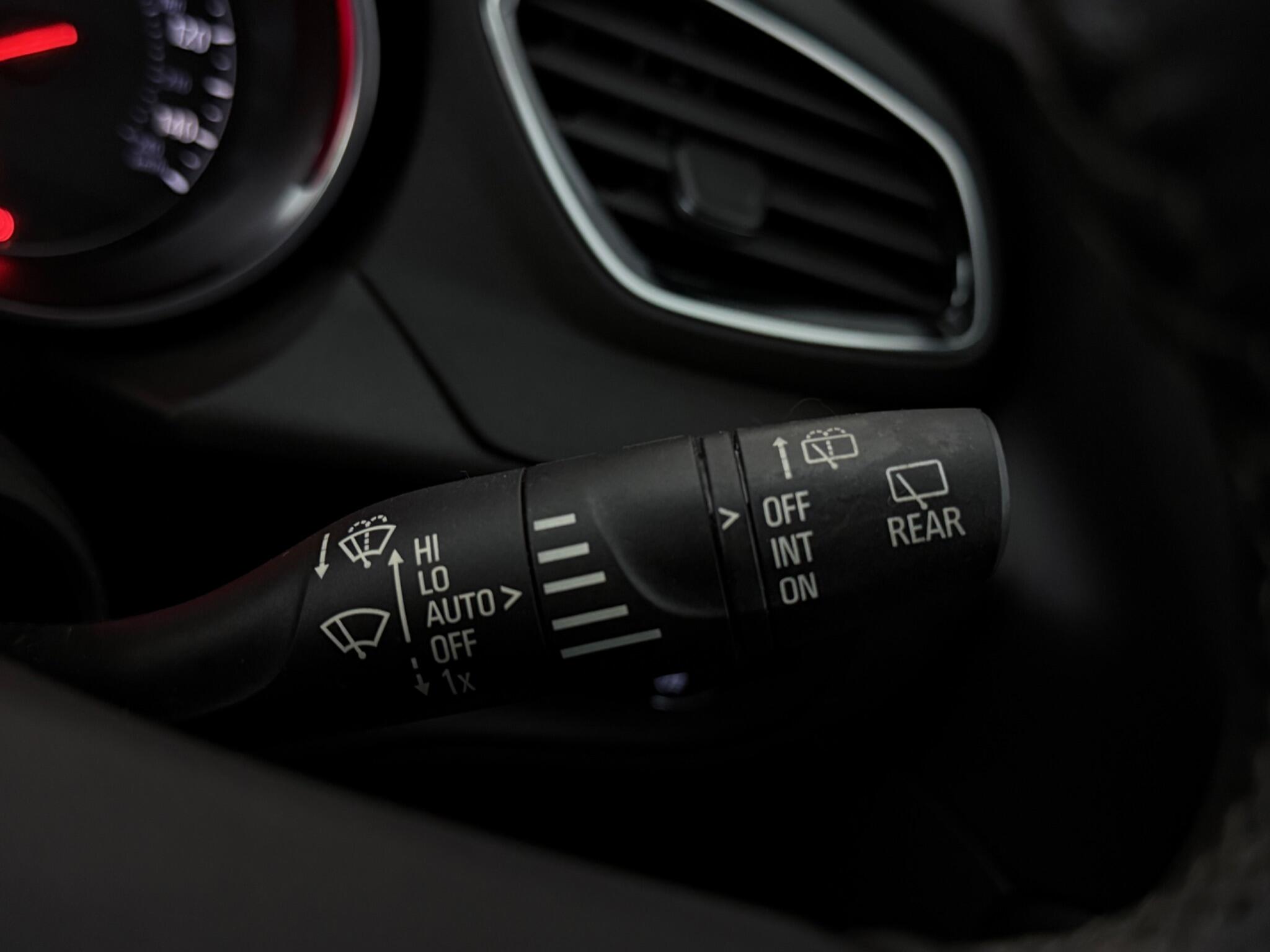 Vauxhall Grandland X view 17
