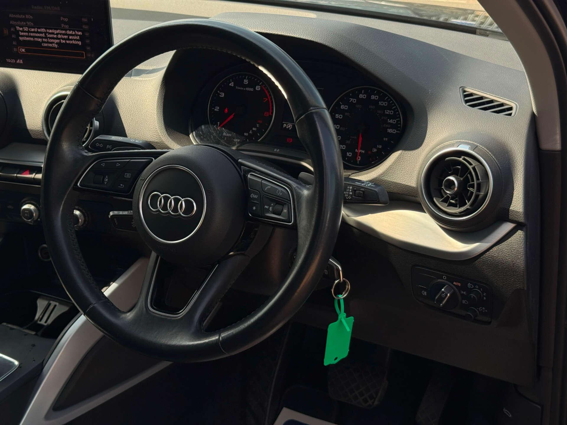 Audi Q2 view 45