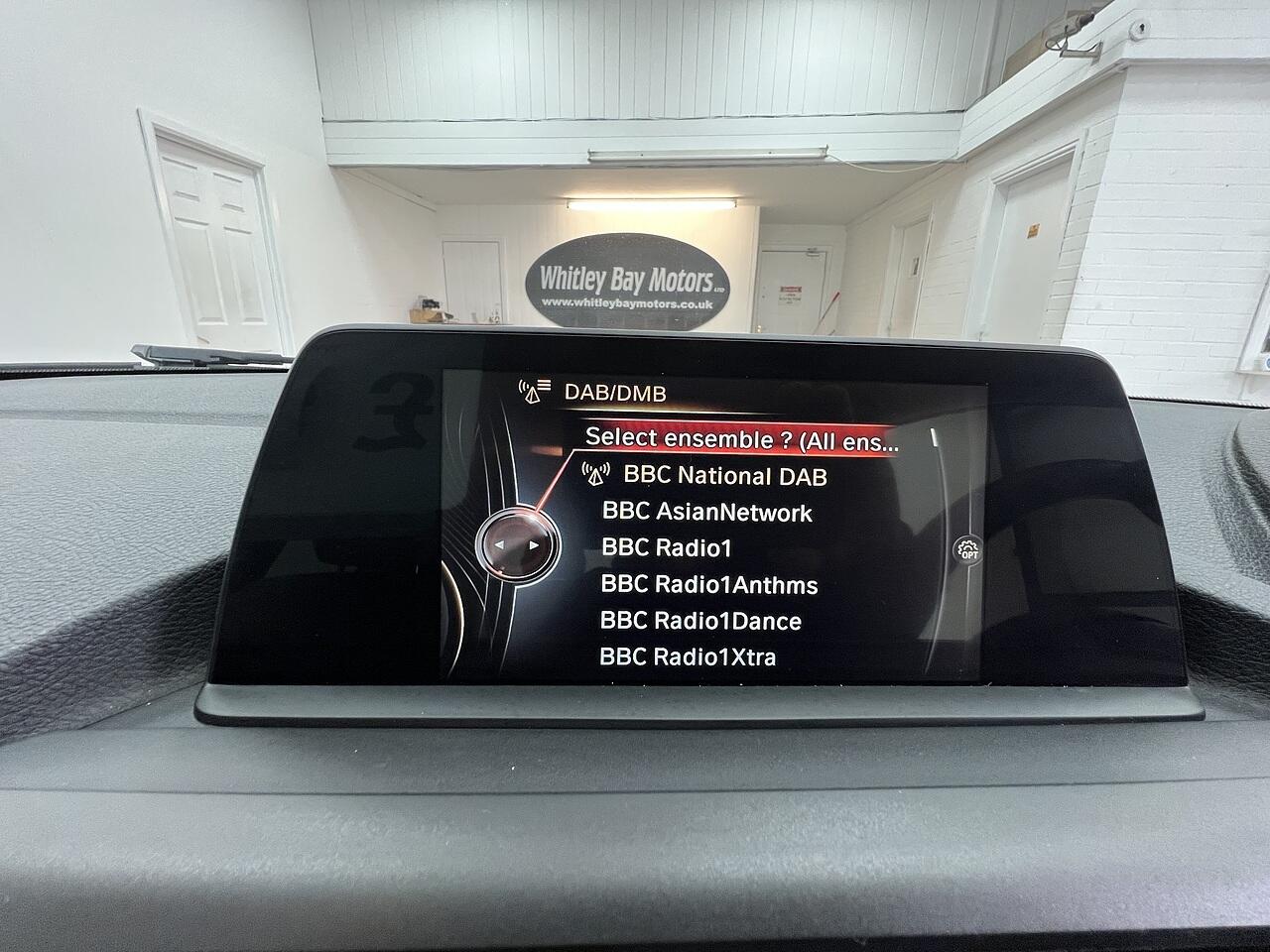 BMW 1 Series view 11