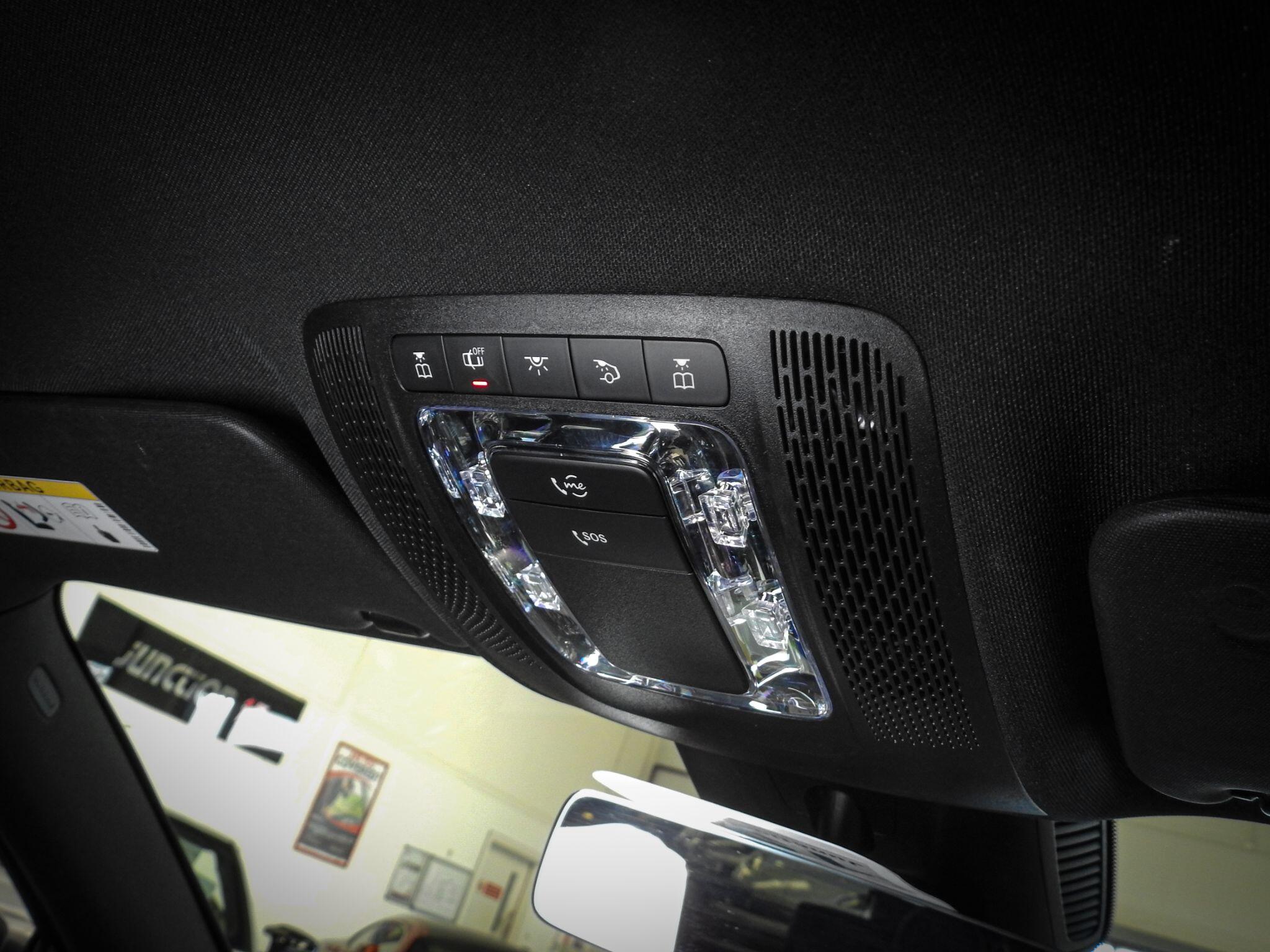 Mercedes-Benz Eqa view 31