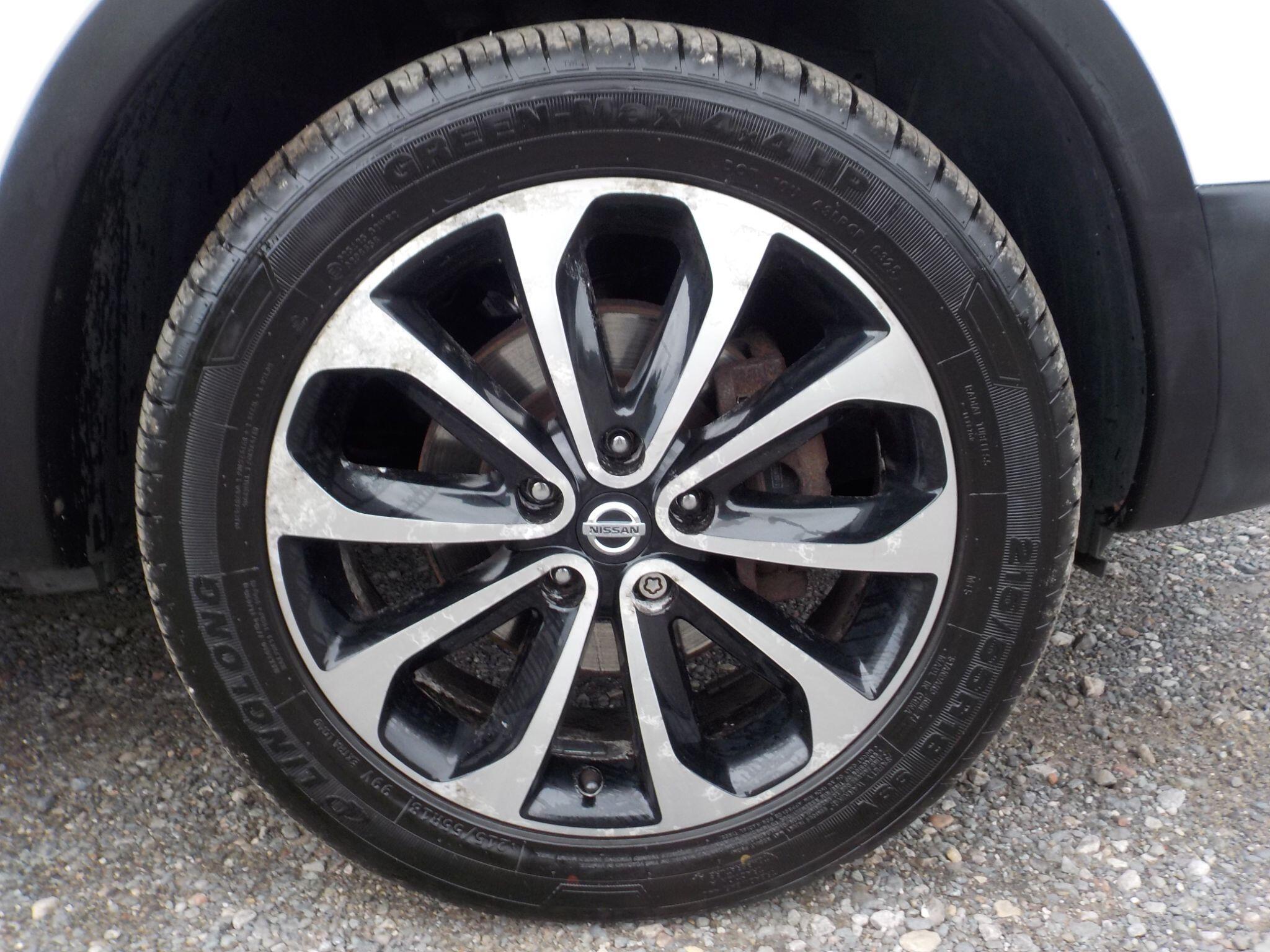 Nissan Qashqai 1.5 dCi n-tec+ 2WD Euro 5 5dr