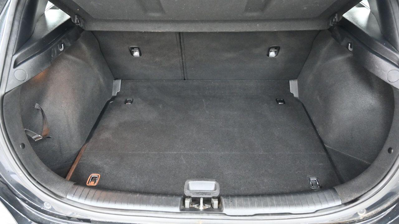 Kia Ceed view 8