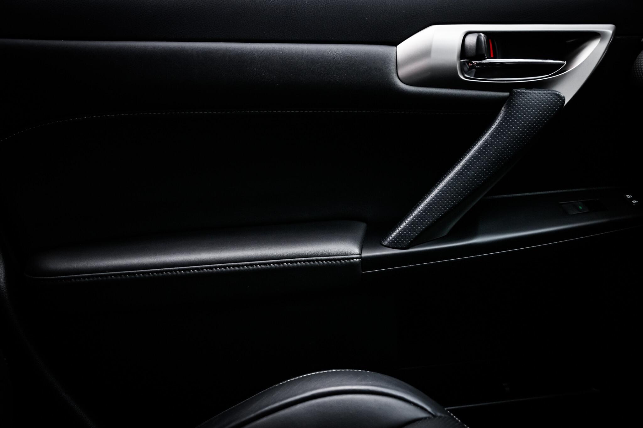 Lexus CT view 48