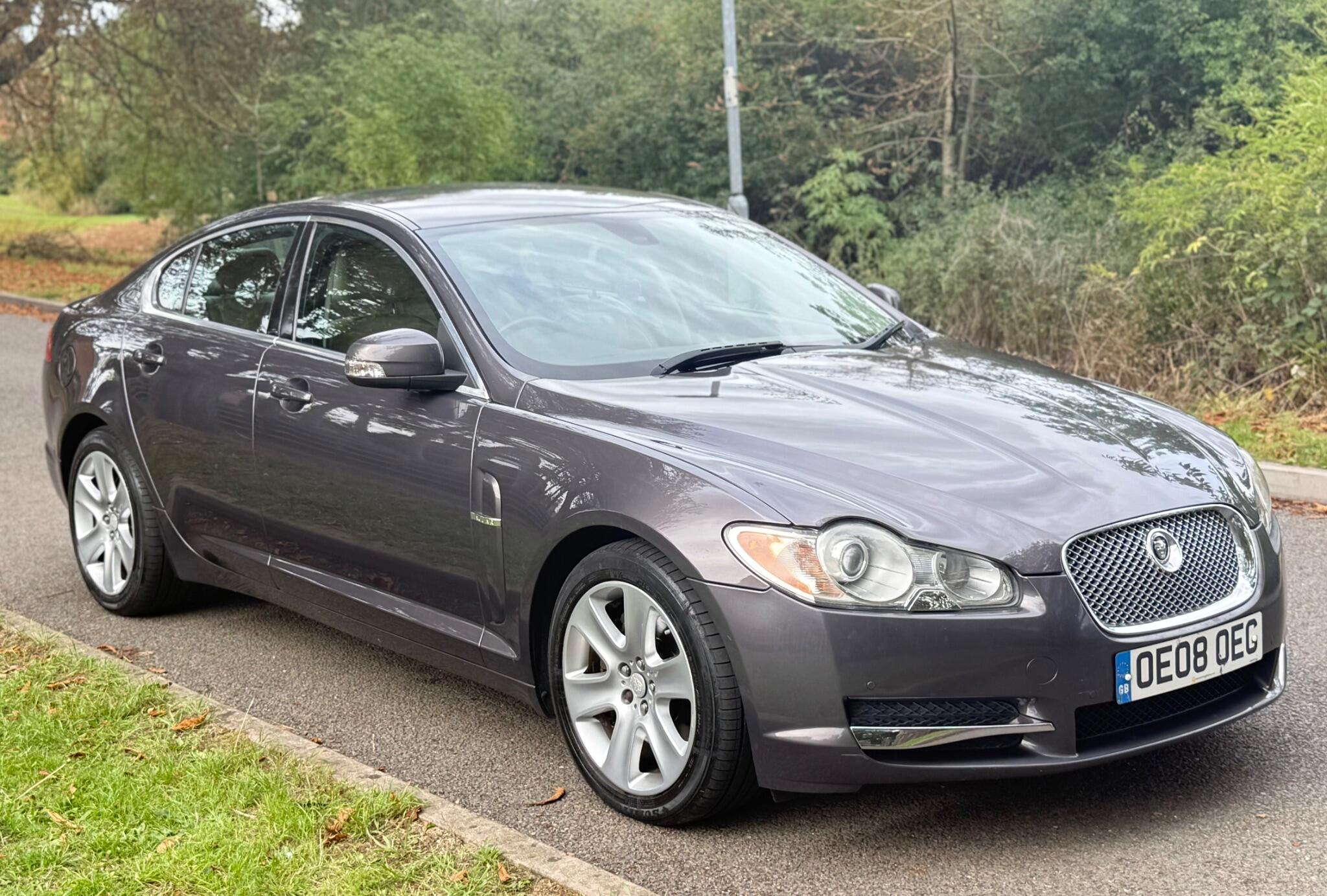 2008 Jaguar XF image 5