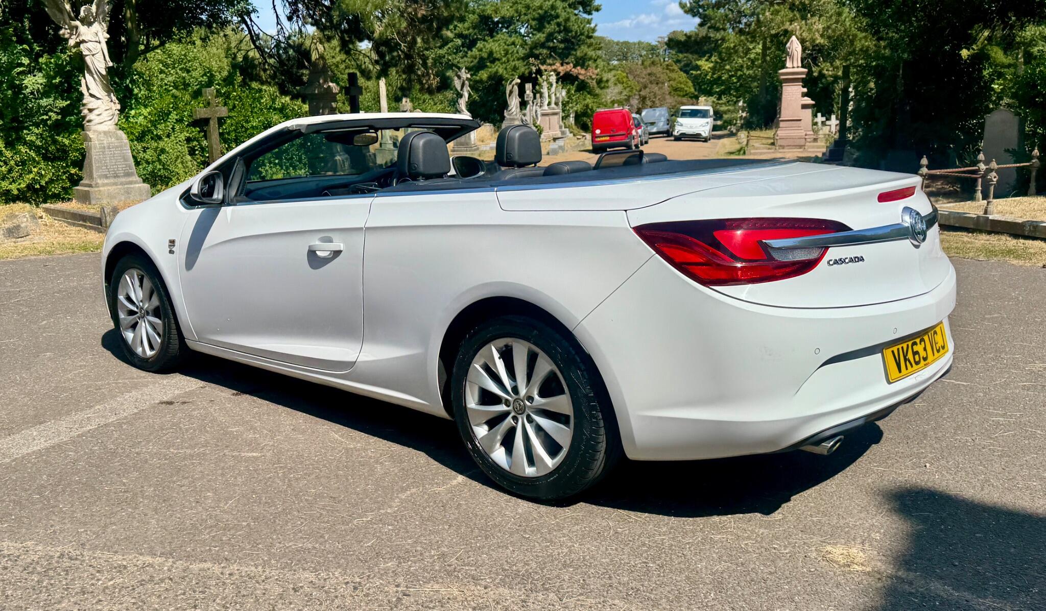 Vauxhall Cascada view 15