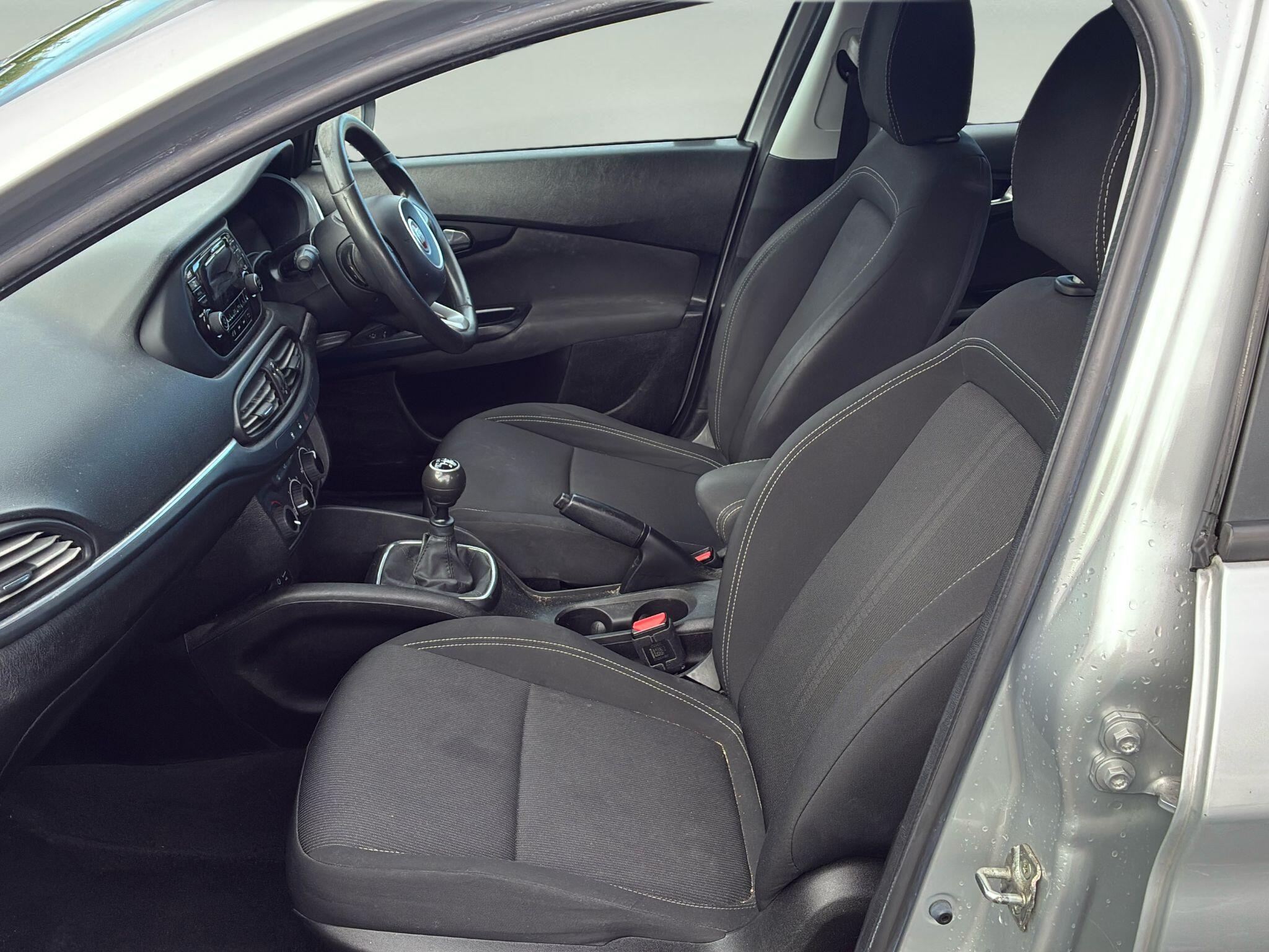 Fiat Tipo view 10