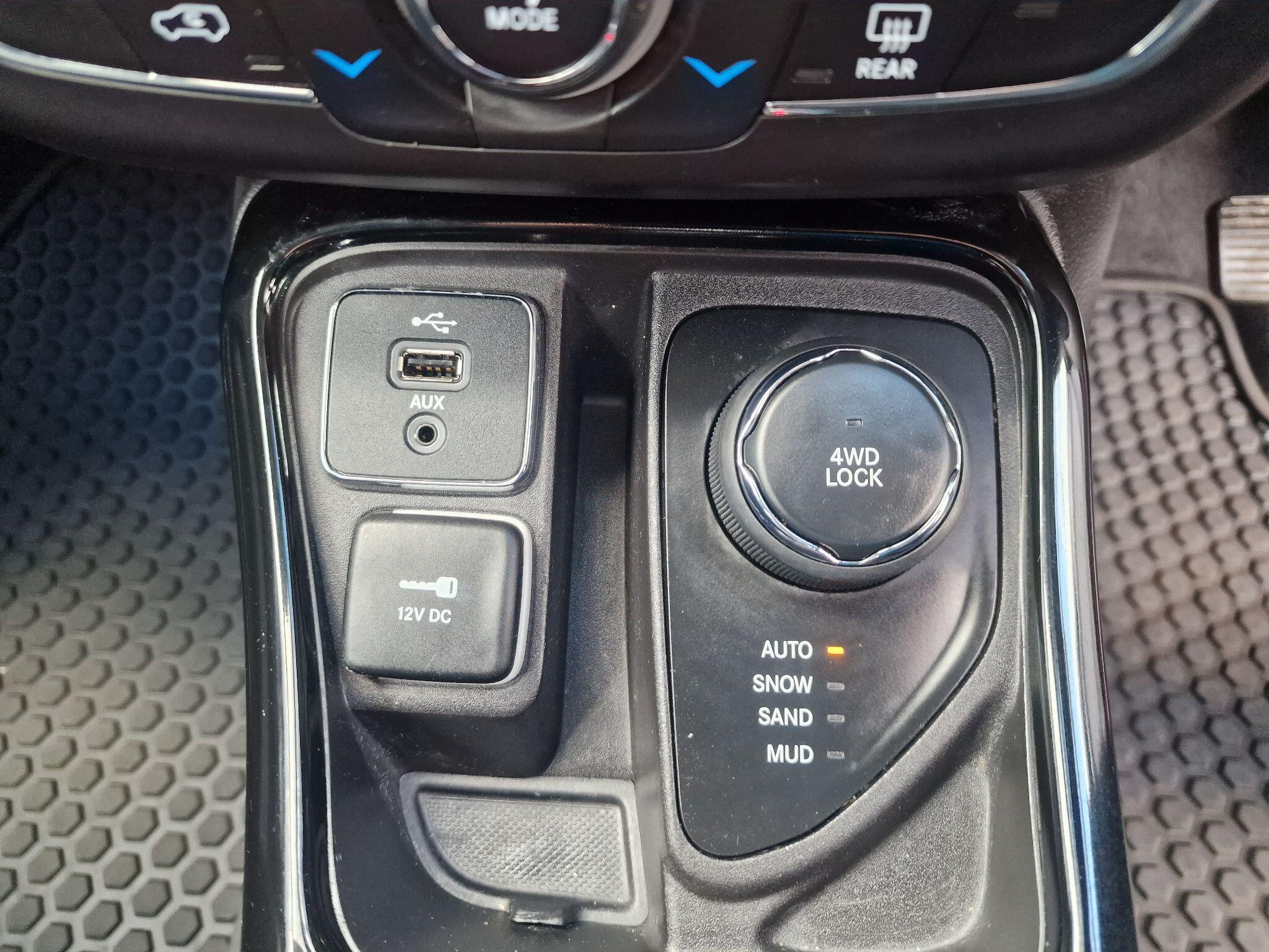 Jeep Compass view 31