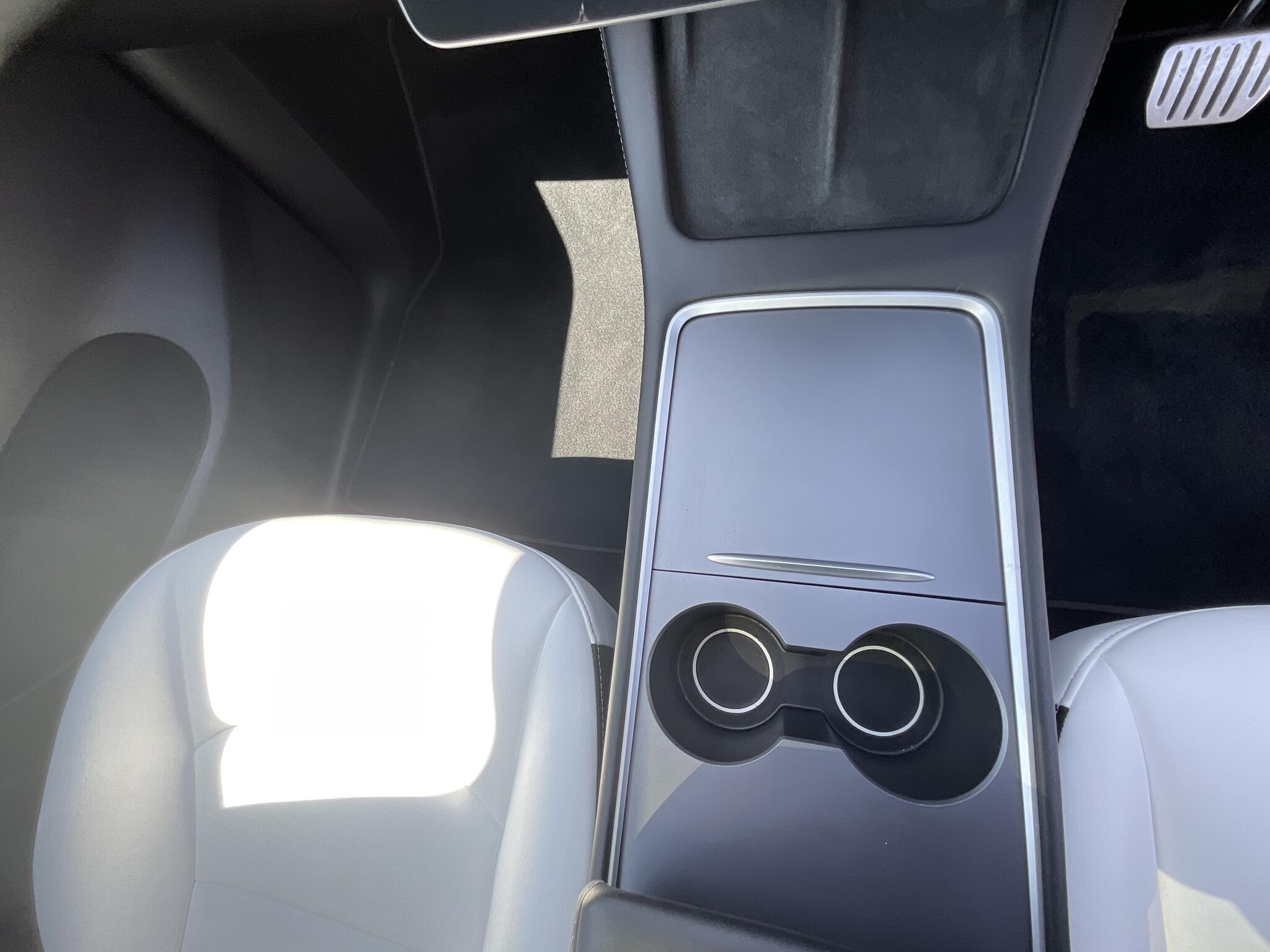 Tesla Model Y view 36