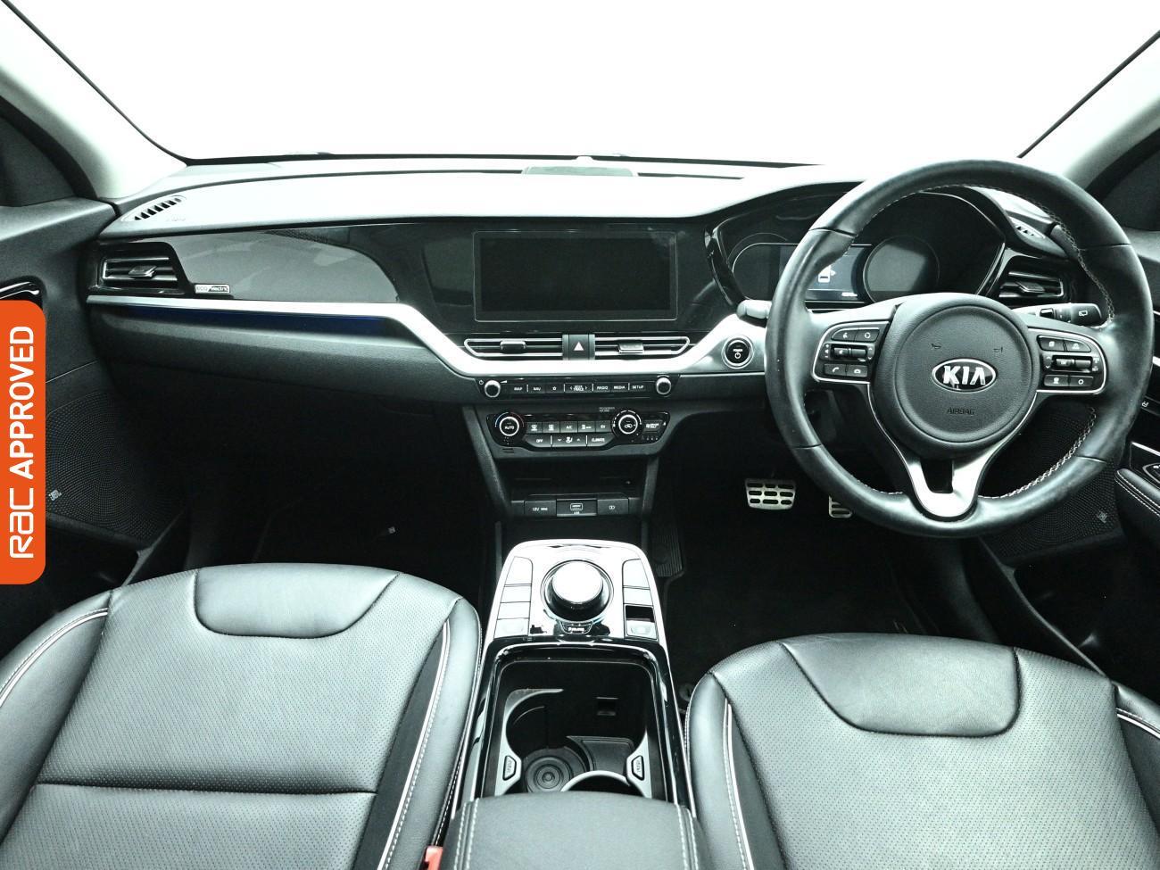 Kia Niro view 2