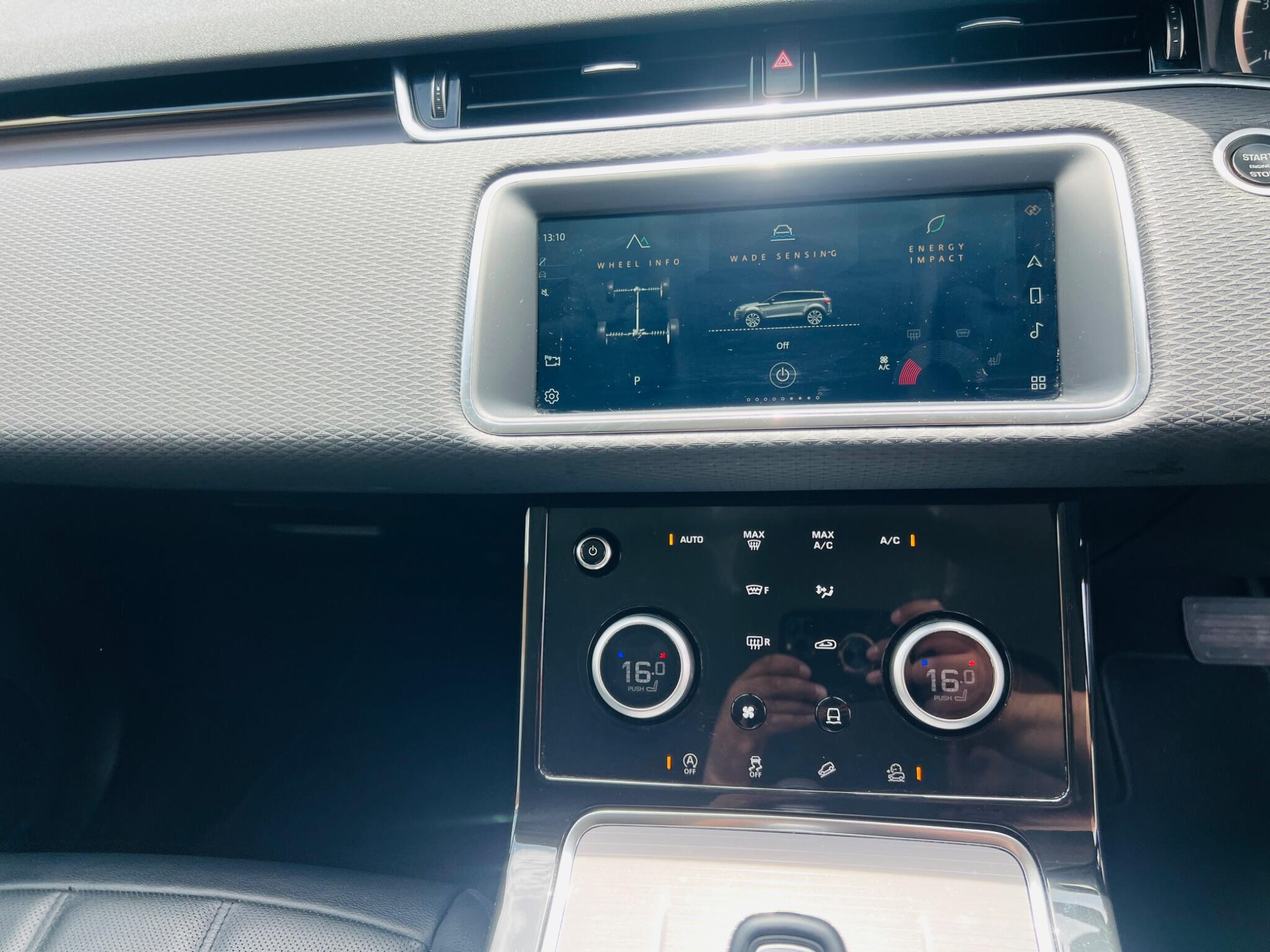 Land Rover Range Rover Evoque view 48