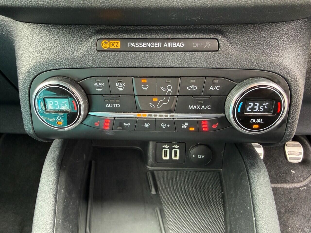 Ford Kuga view 9