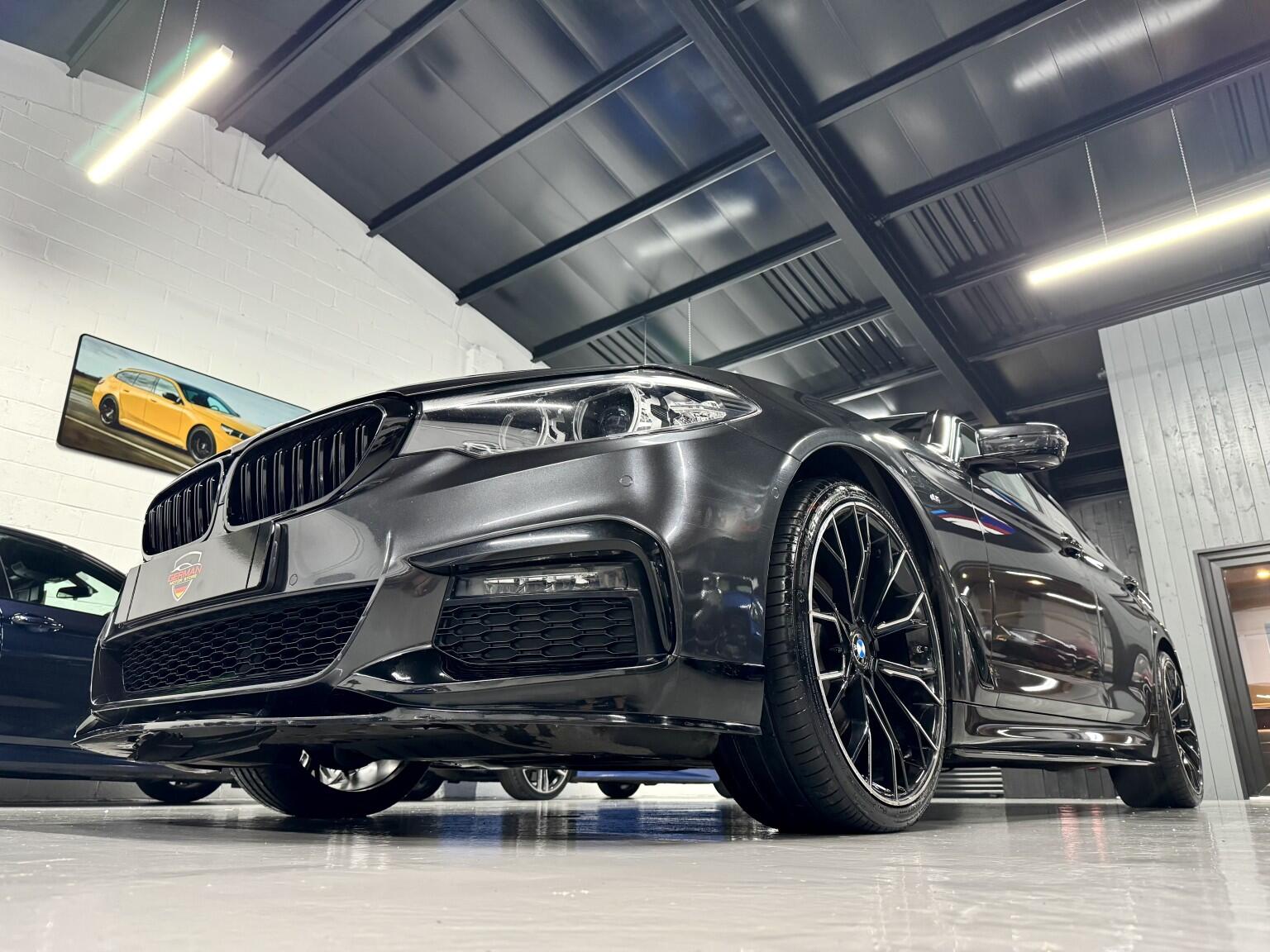 BMW 5 Series view 11