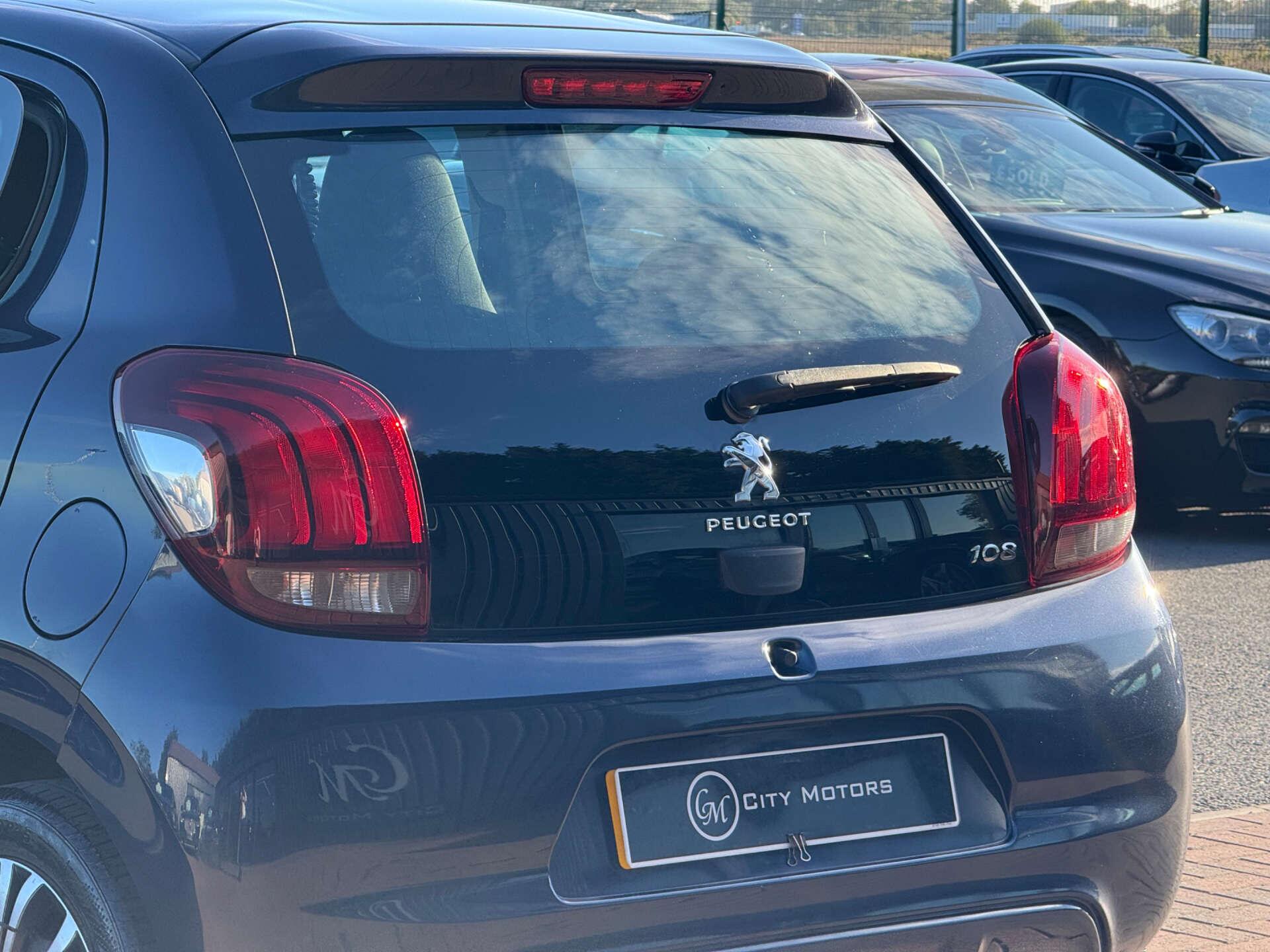 Peugeot 108 view 28