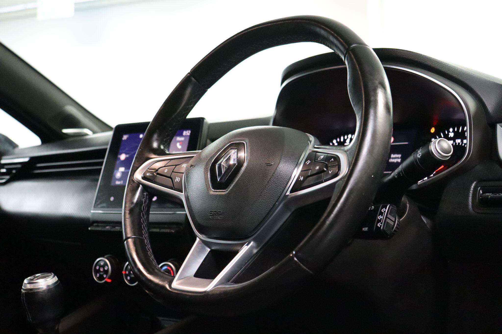 Renault Clio view 23