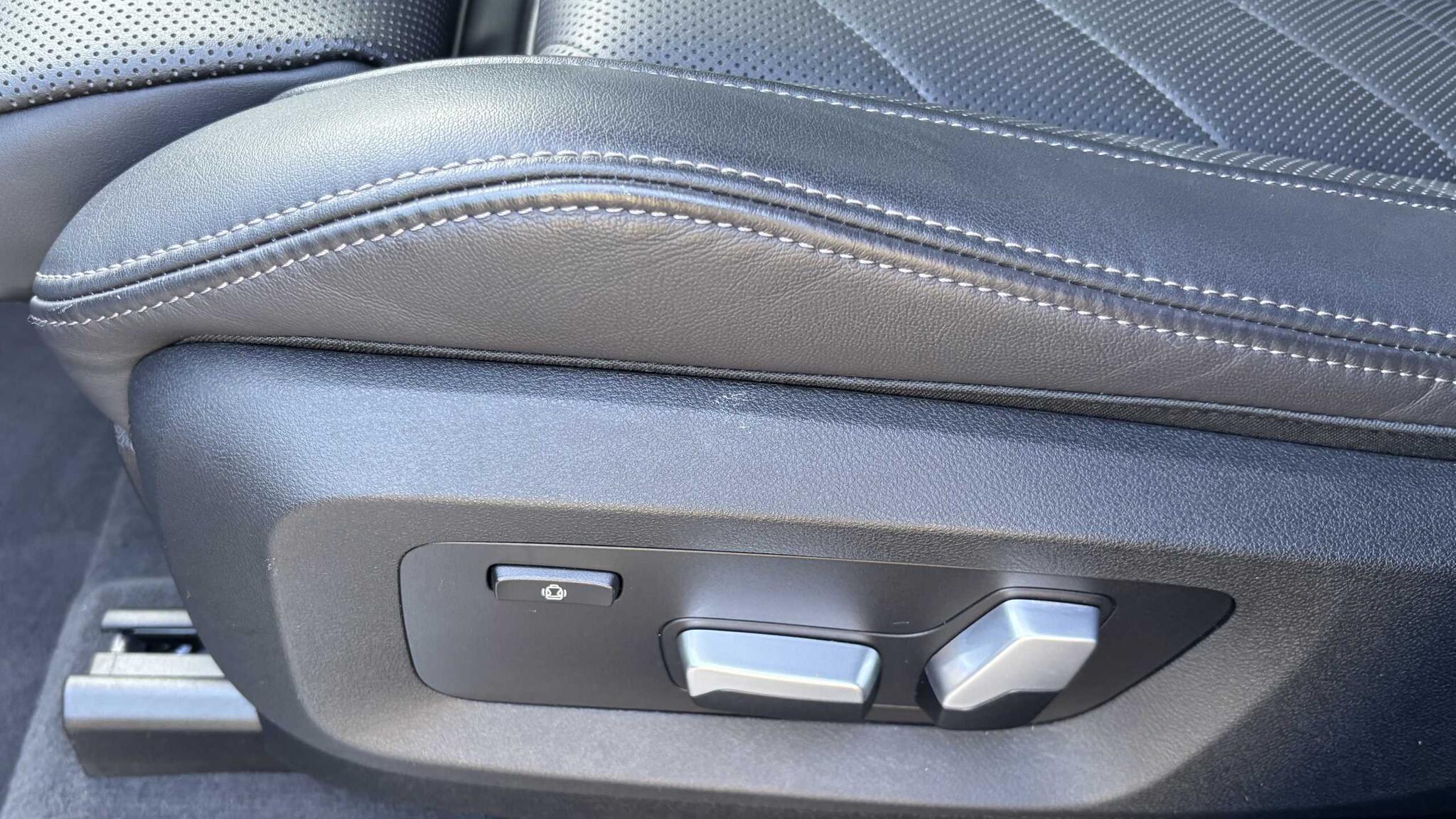 BMW X5 view 31