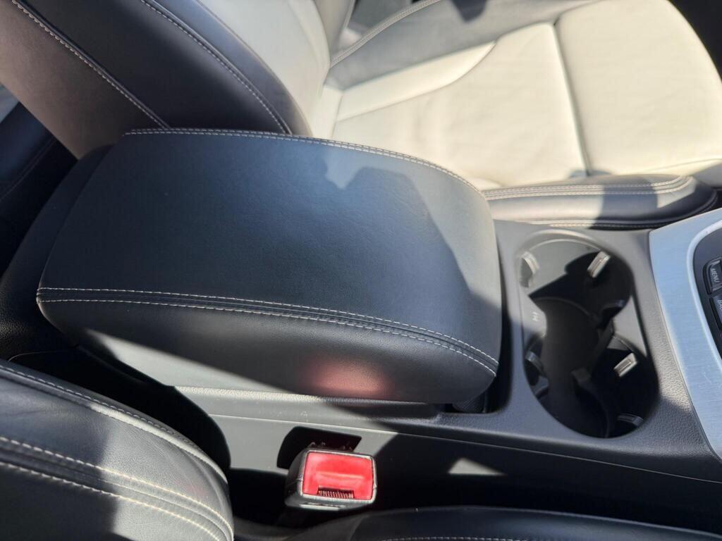 Audi SQ5 view 40