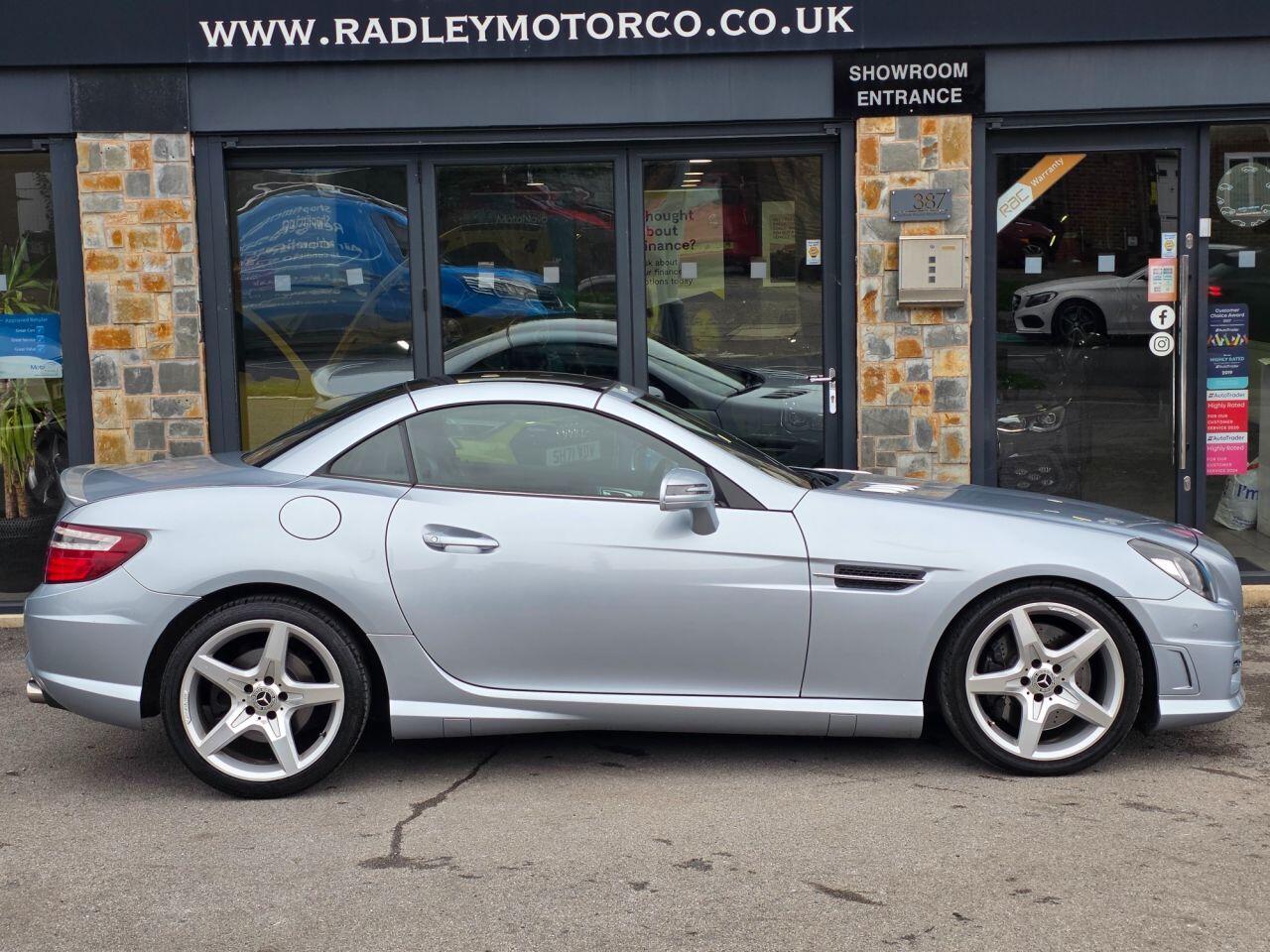 Mercedes-Benz SLK view 5