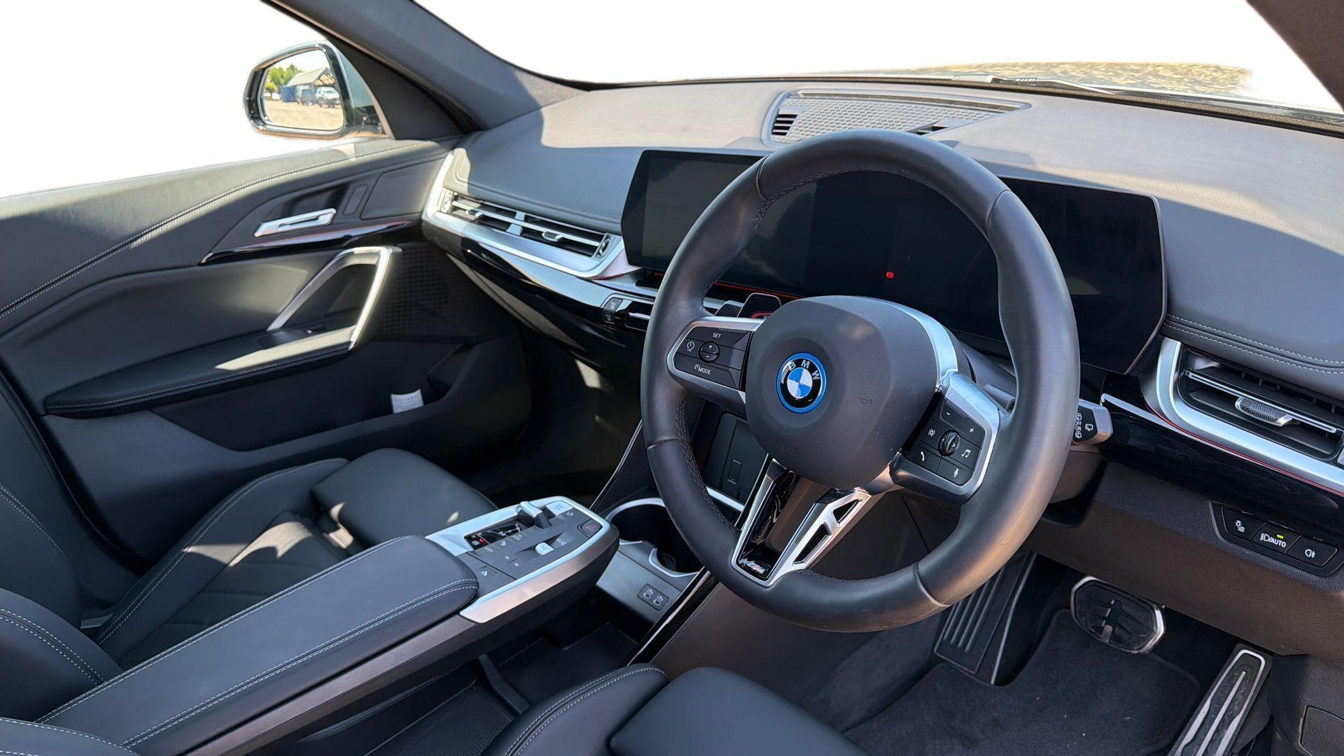 BMW Ix1 view 6