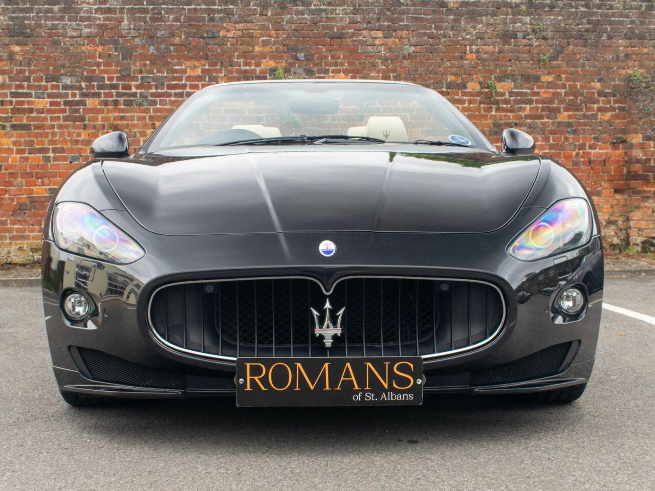 Maserati Grancabrio view 6