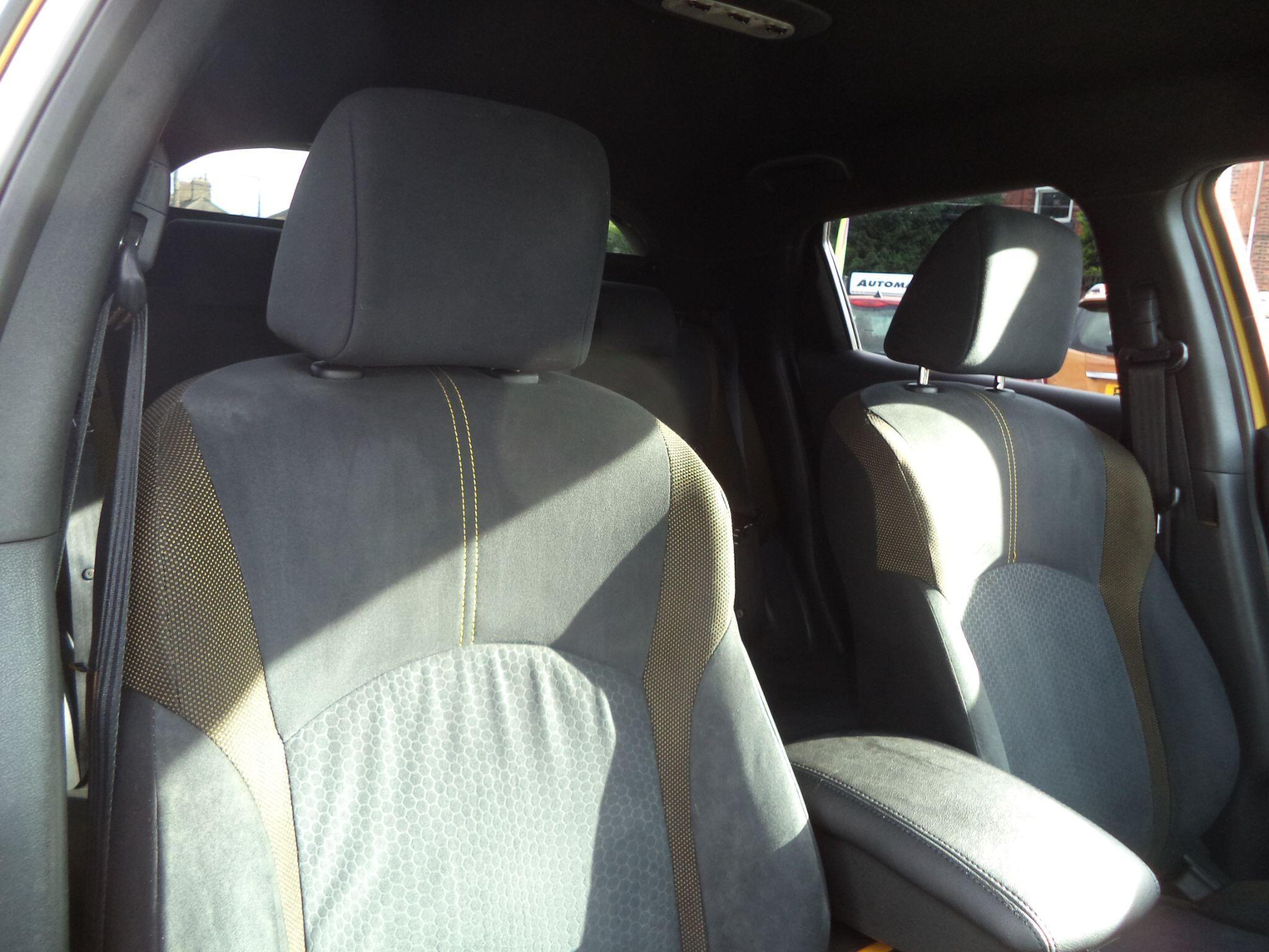 Nissan Juke view 29
