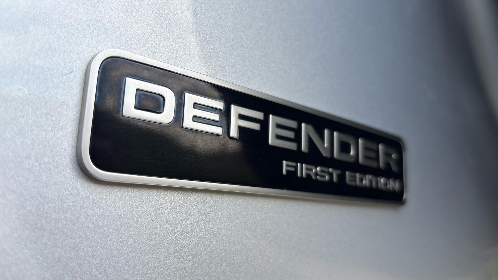 Land Rover Defender view 49