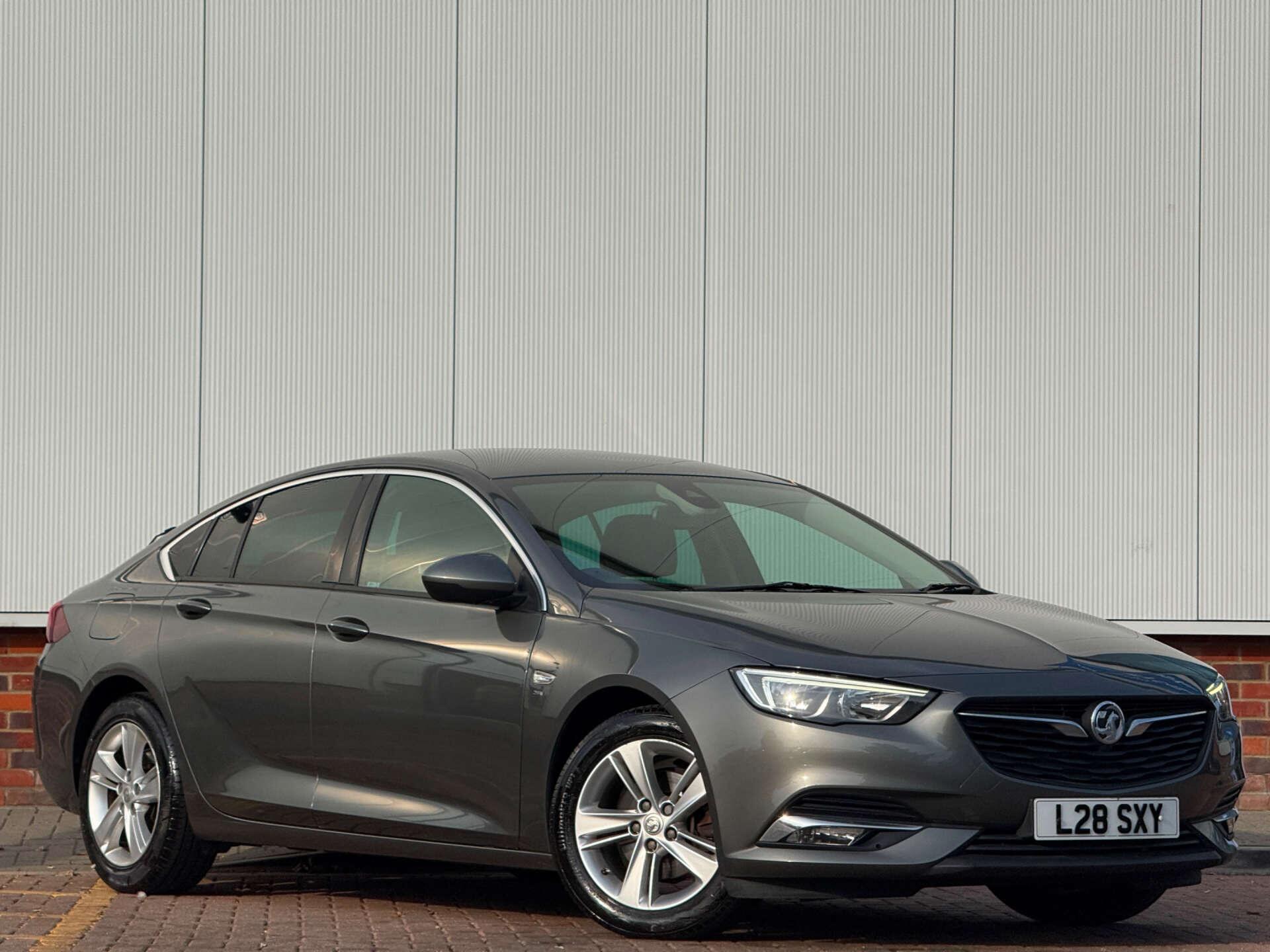 Vauxhall Insignia view 5