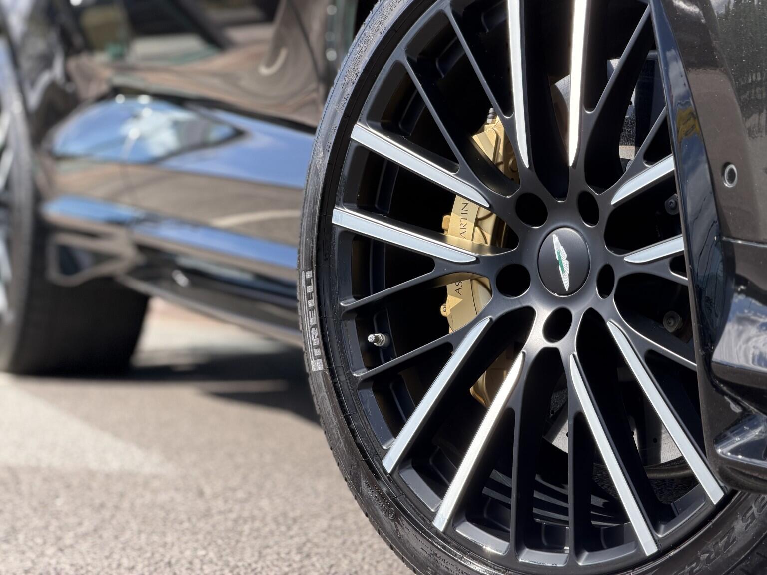 Aston Martin DBX view 4