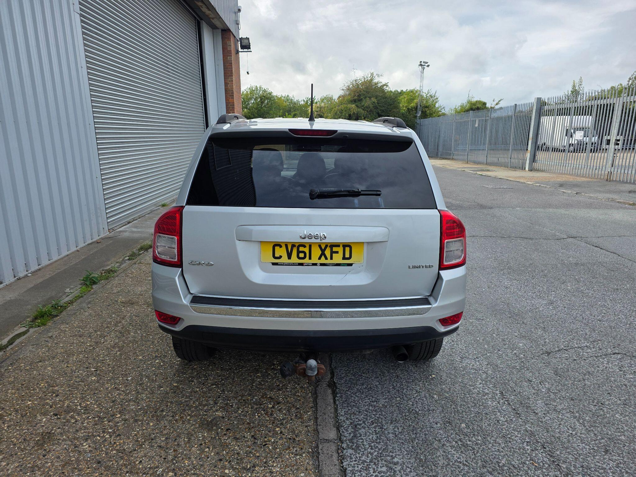 Jeep Compass view 11