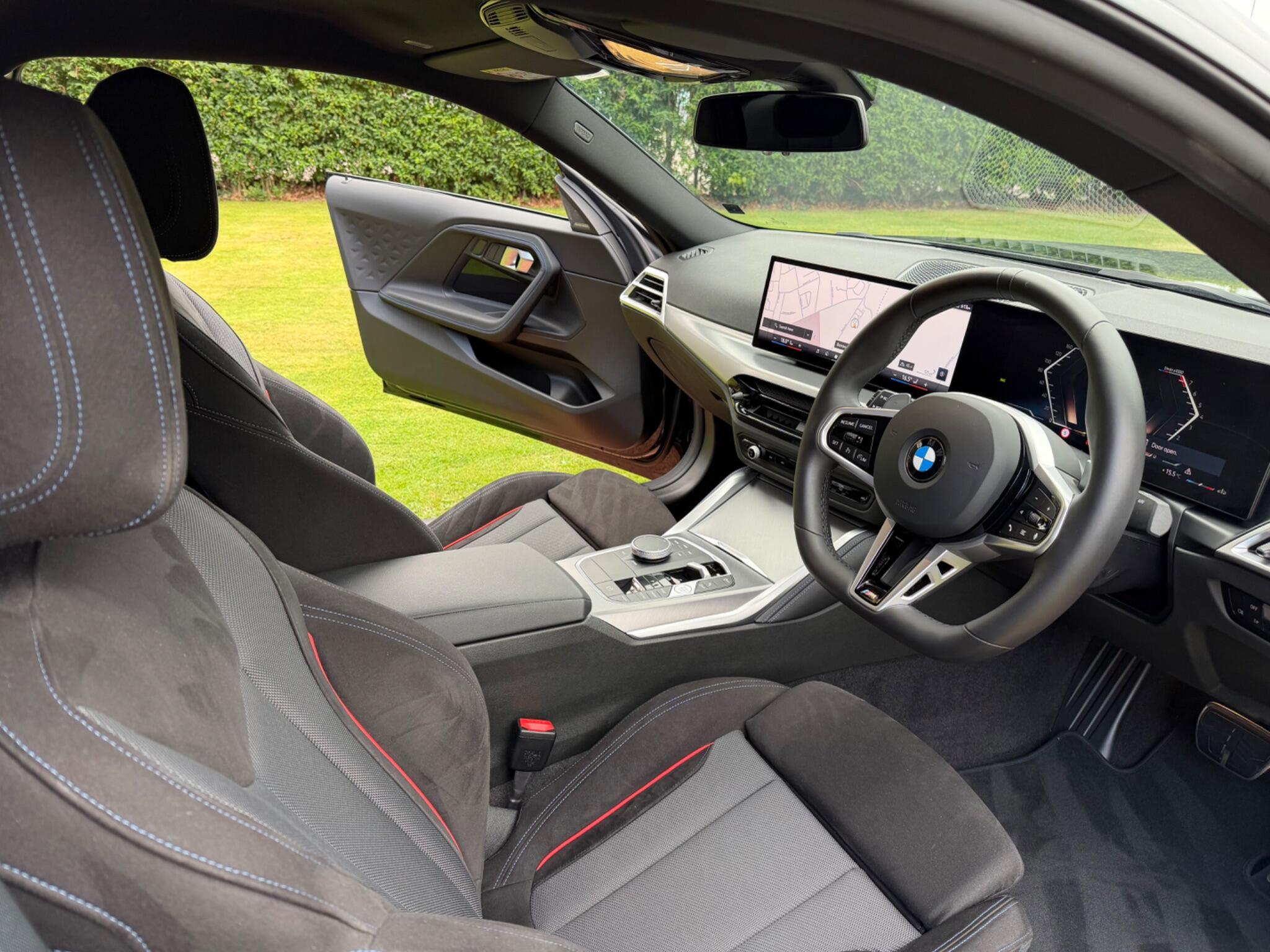 BMW 2 Series view 14
