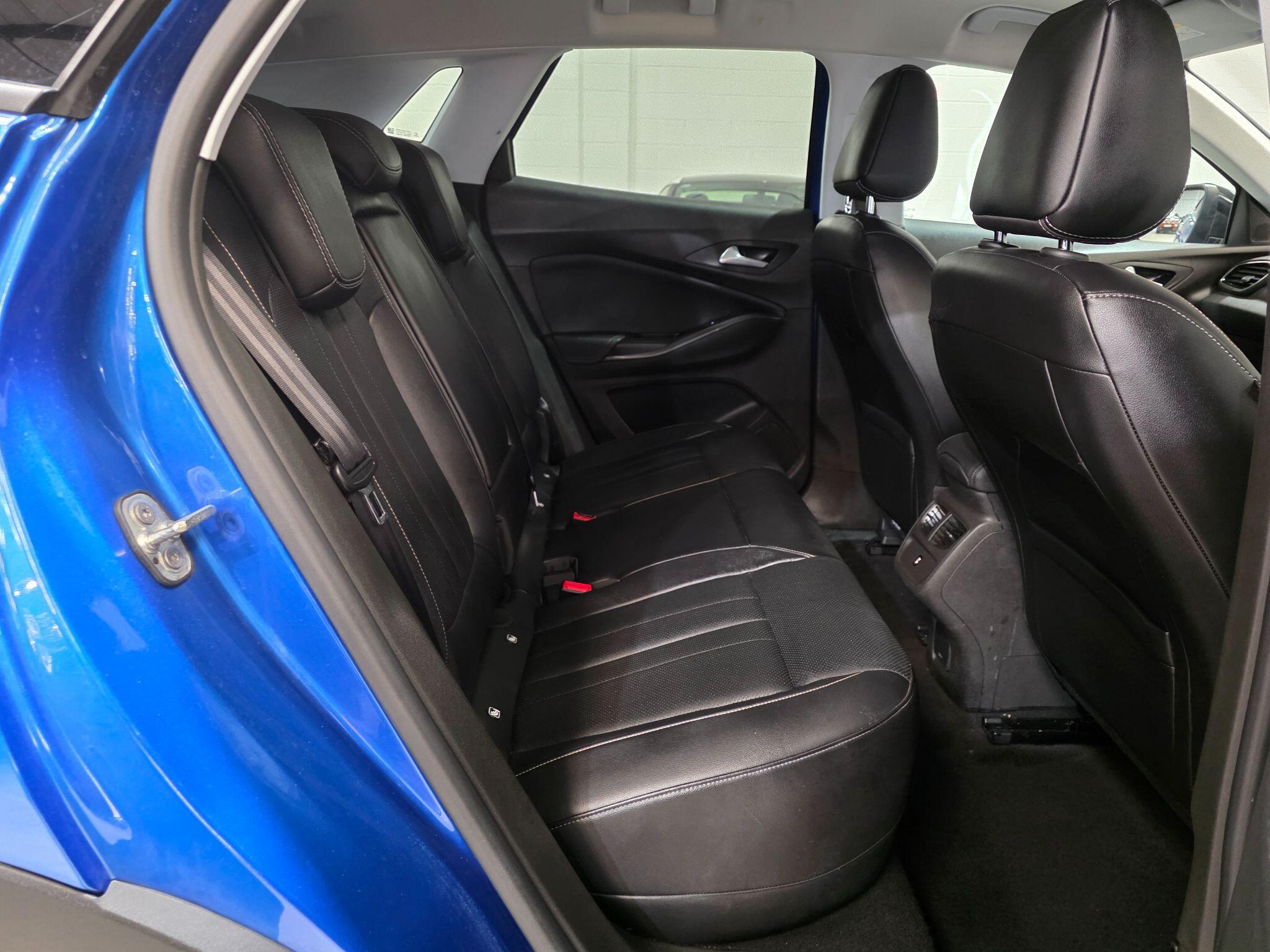 Vauxhall Grandland X view 24