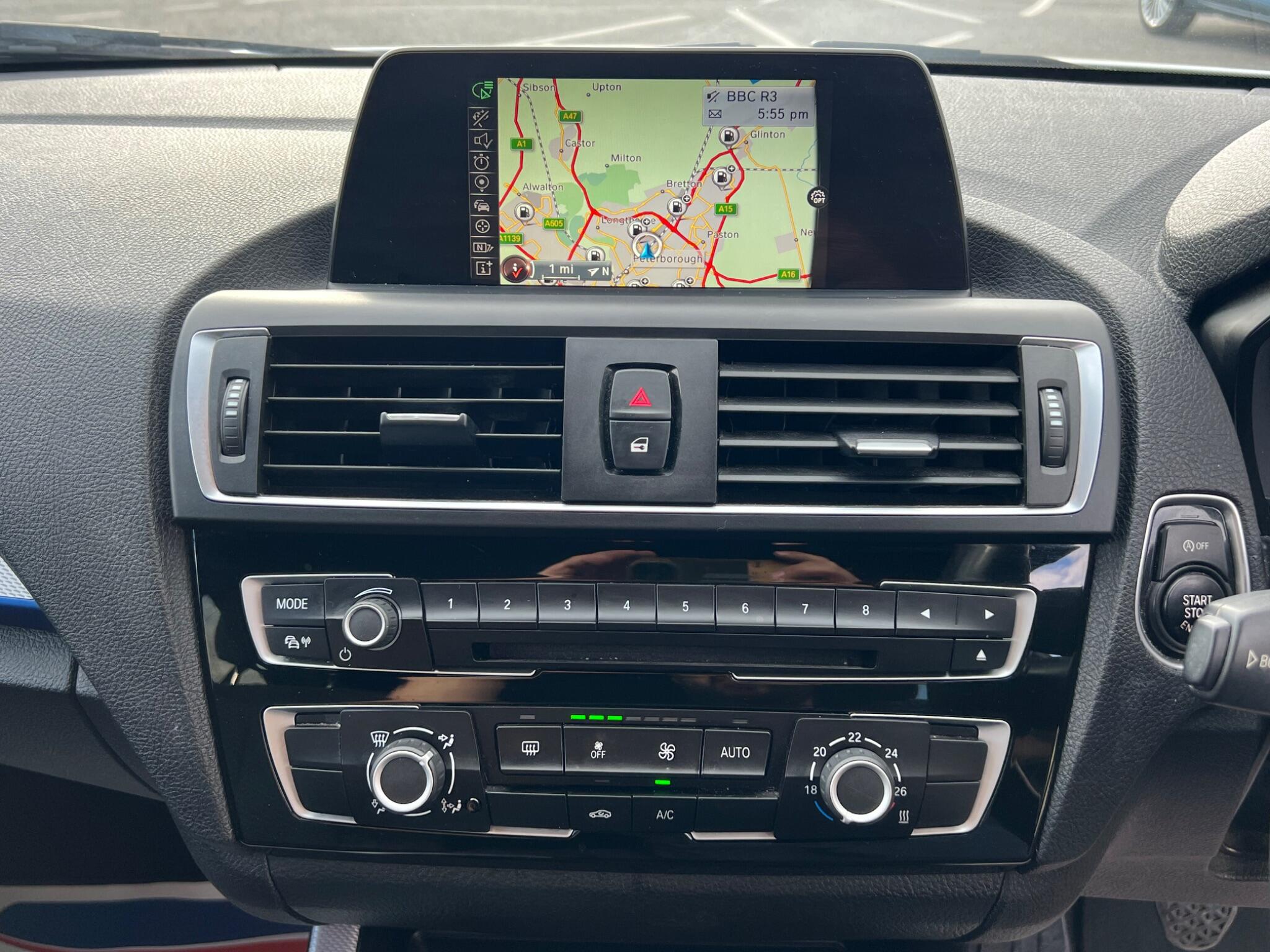 BMW 1 Series view 18