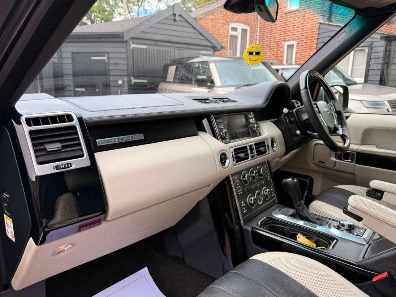 Land Rover Range Rover view 13