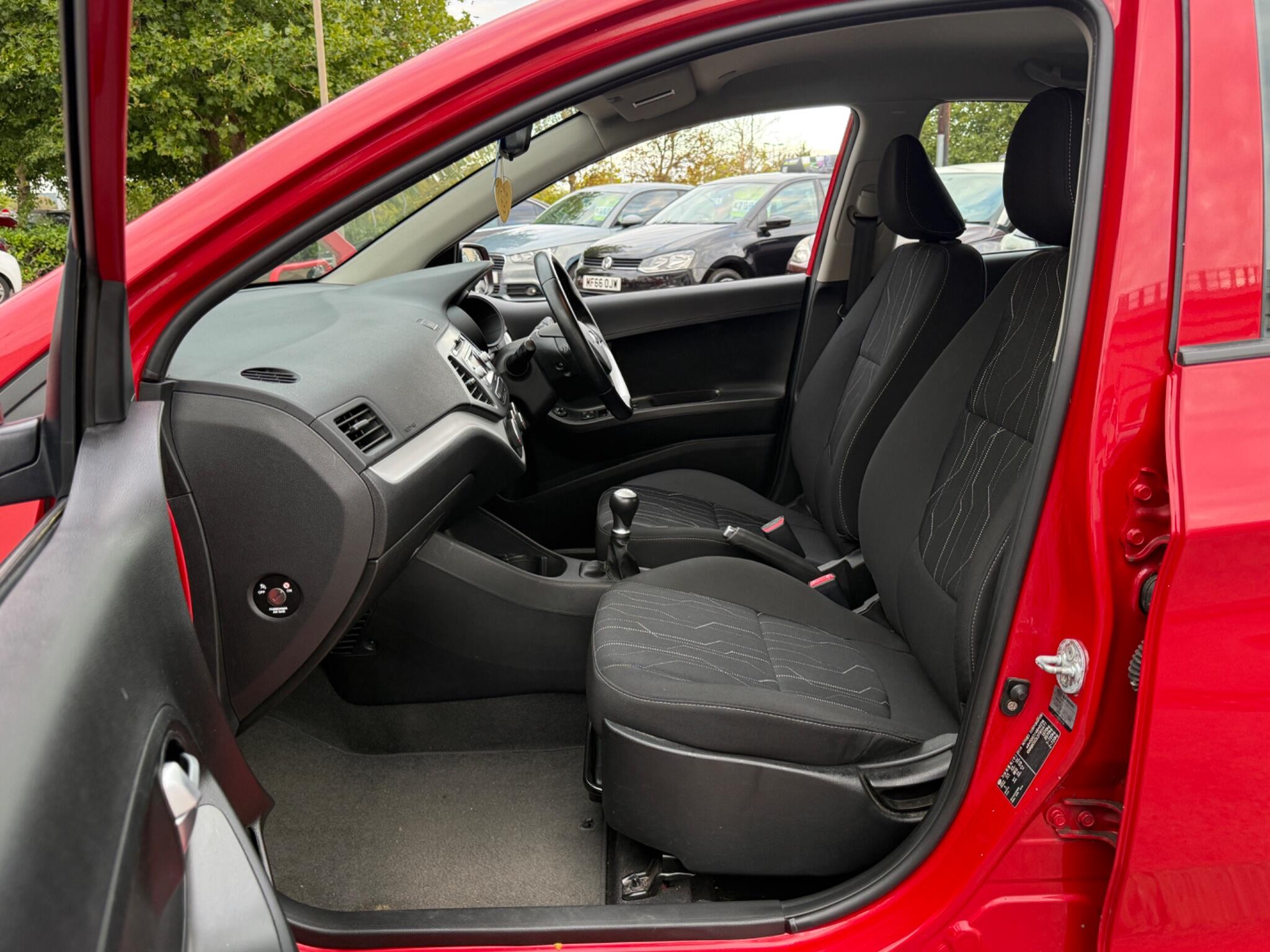 Kia Picanto - Image 39