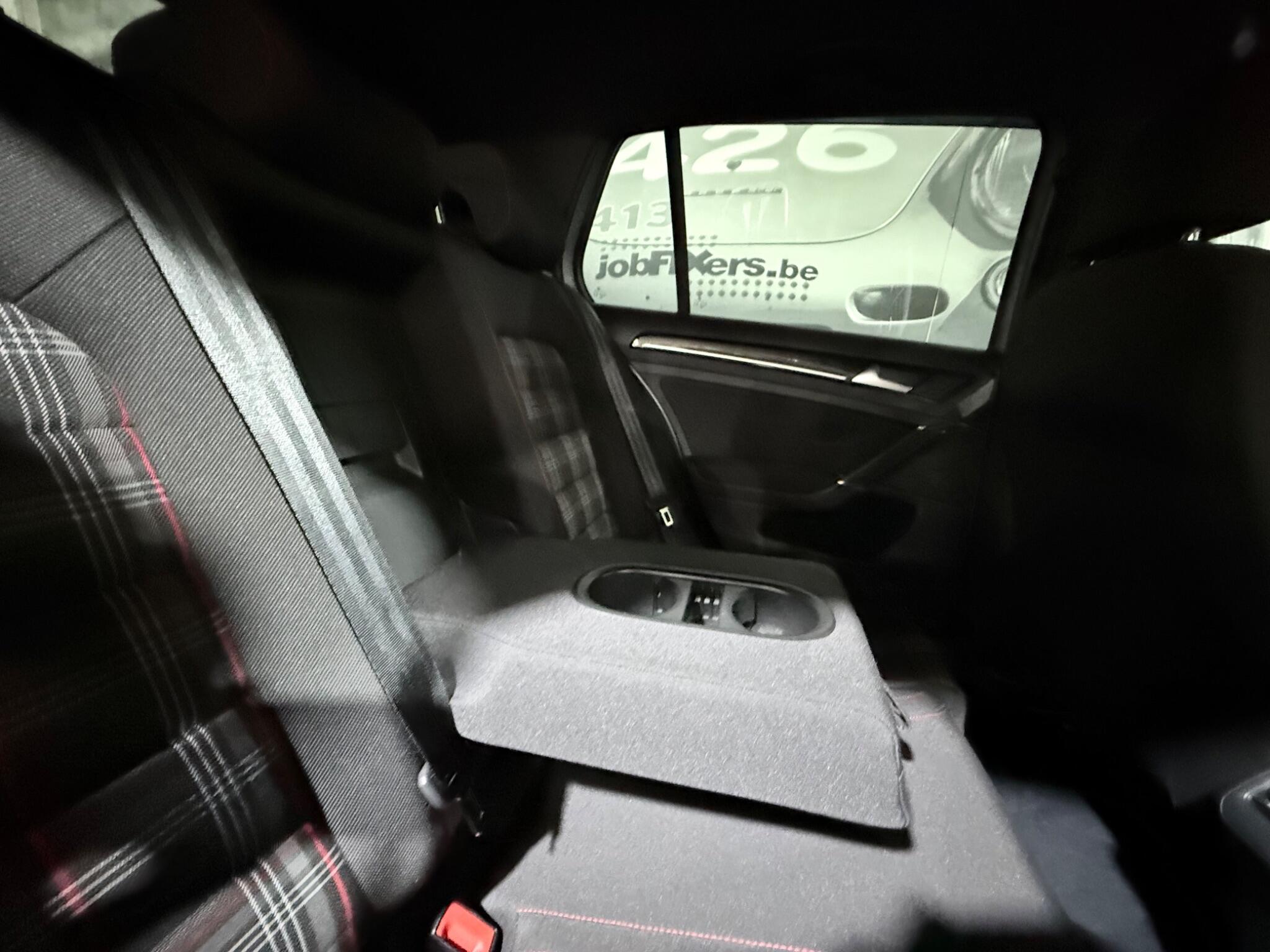 Volkswagen Golf view 18
