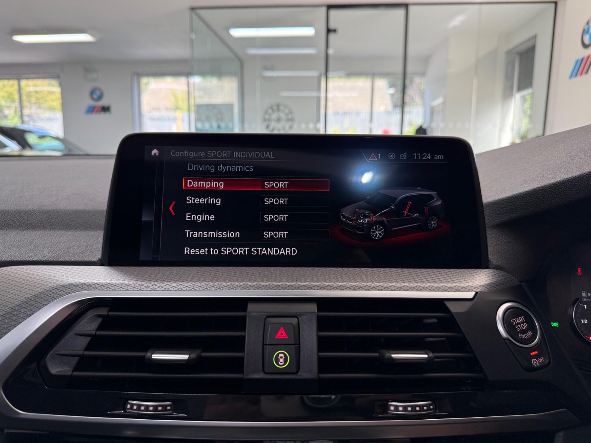BMW X3 view 24