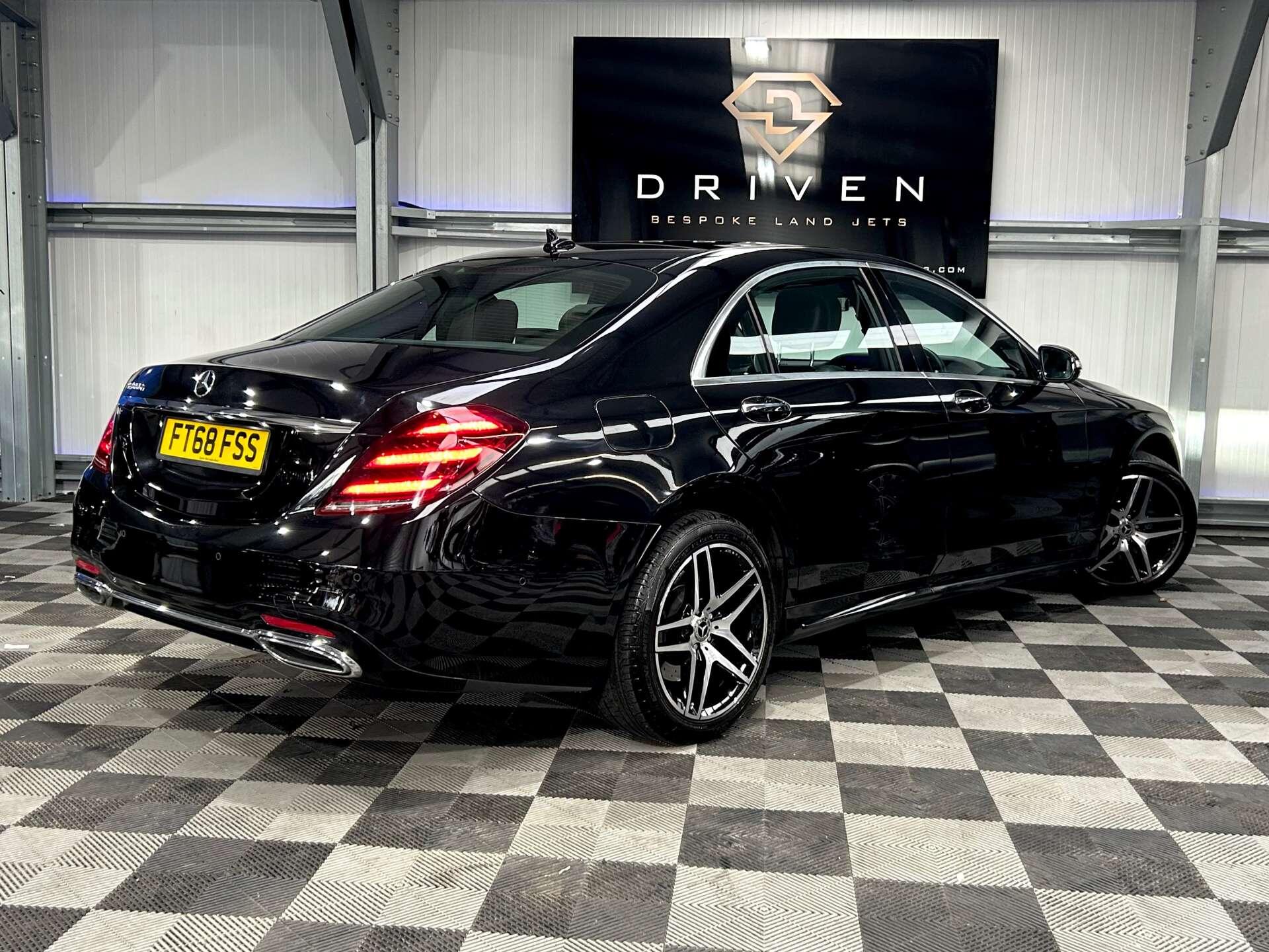Mercedes-Benz S Class view 3