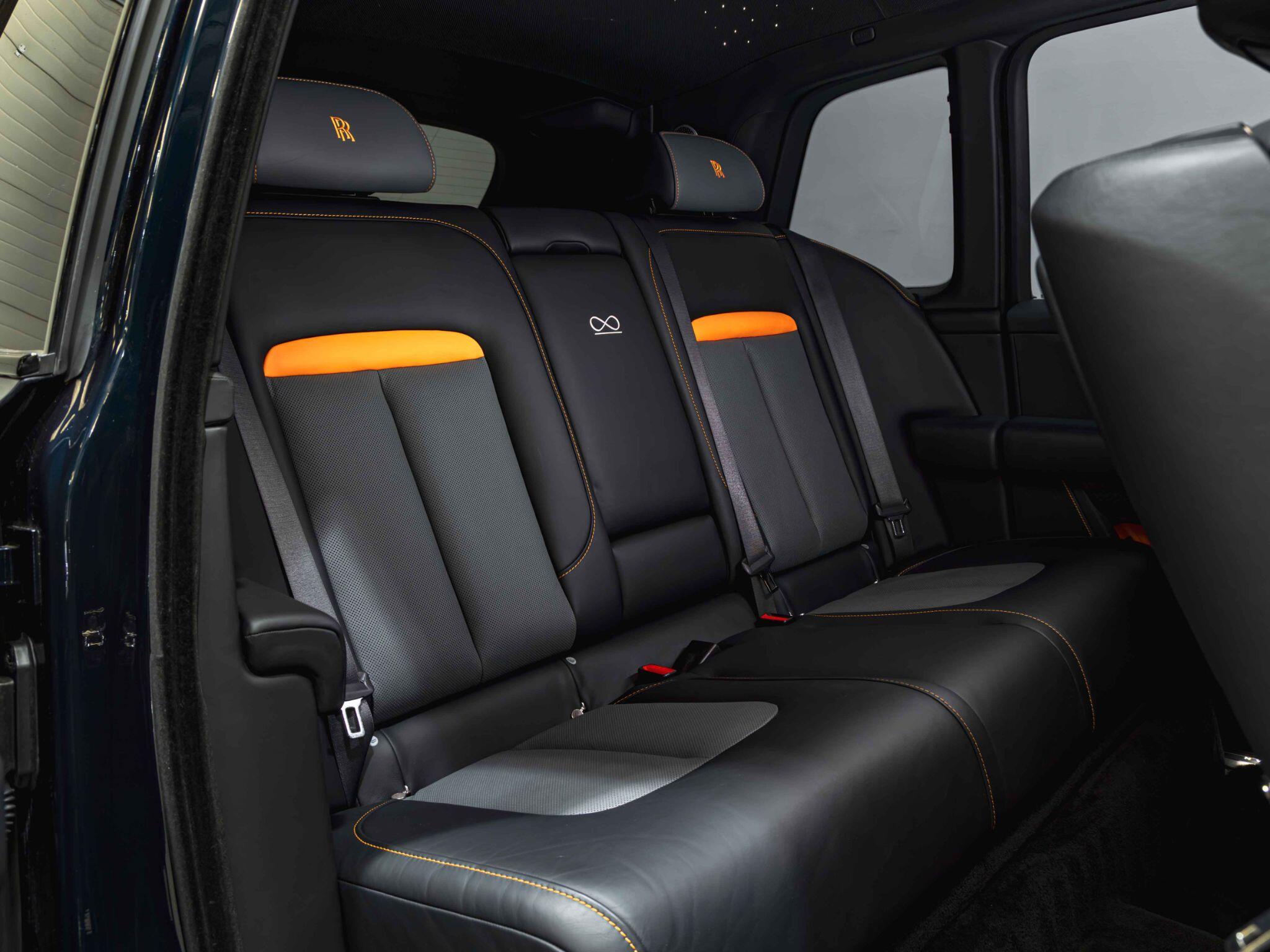 Rolls-Royce Cullinan view 36
