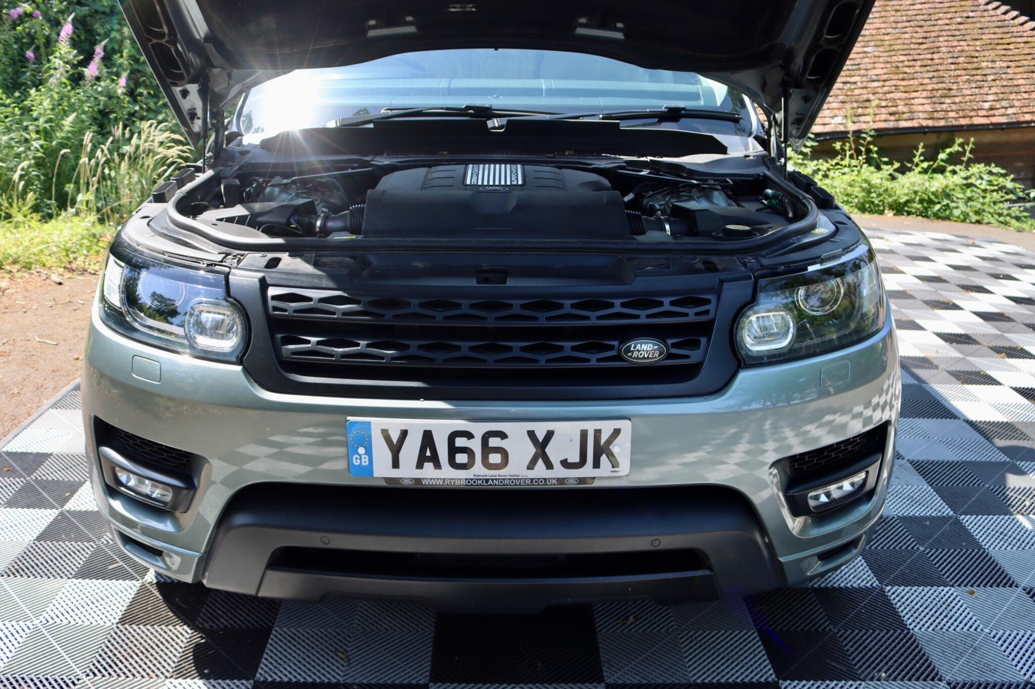 Land Rover Range Rover Sport view 21