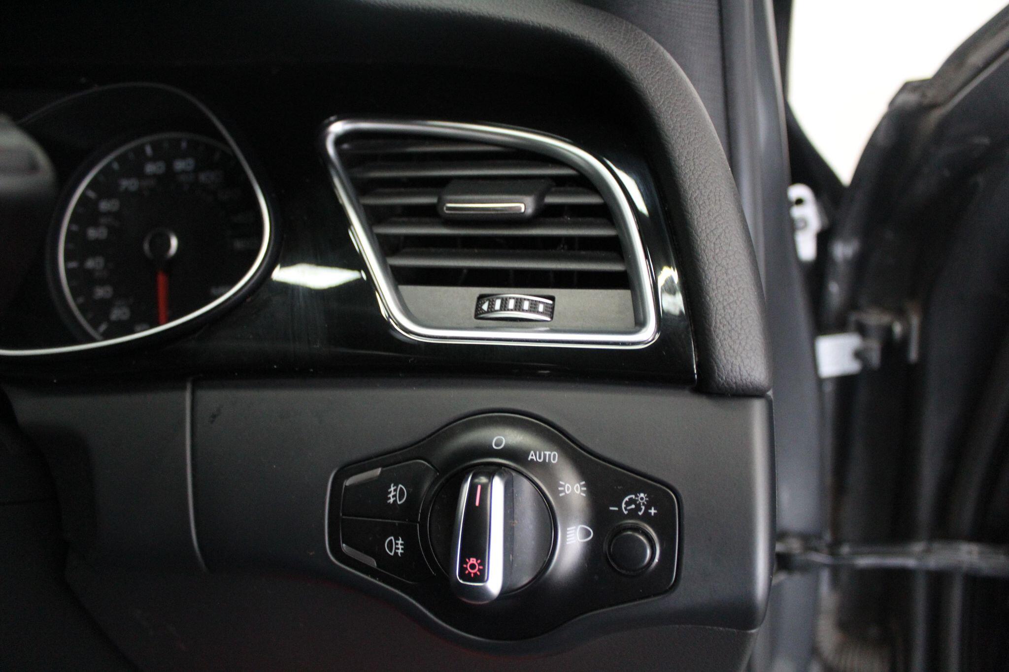 Audi A4 view 46