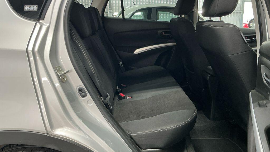 Suzuki SX4 S-Cross view 6