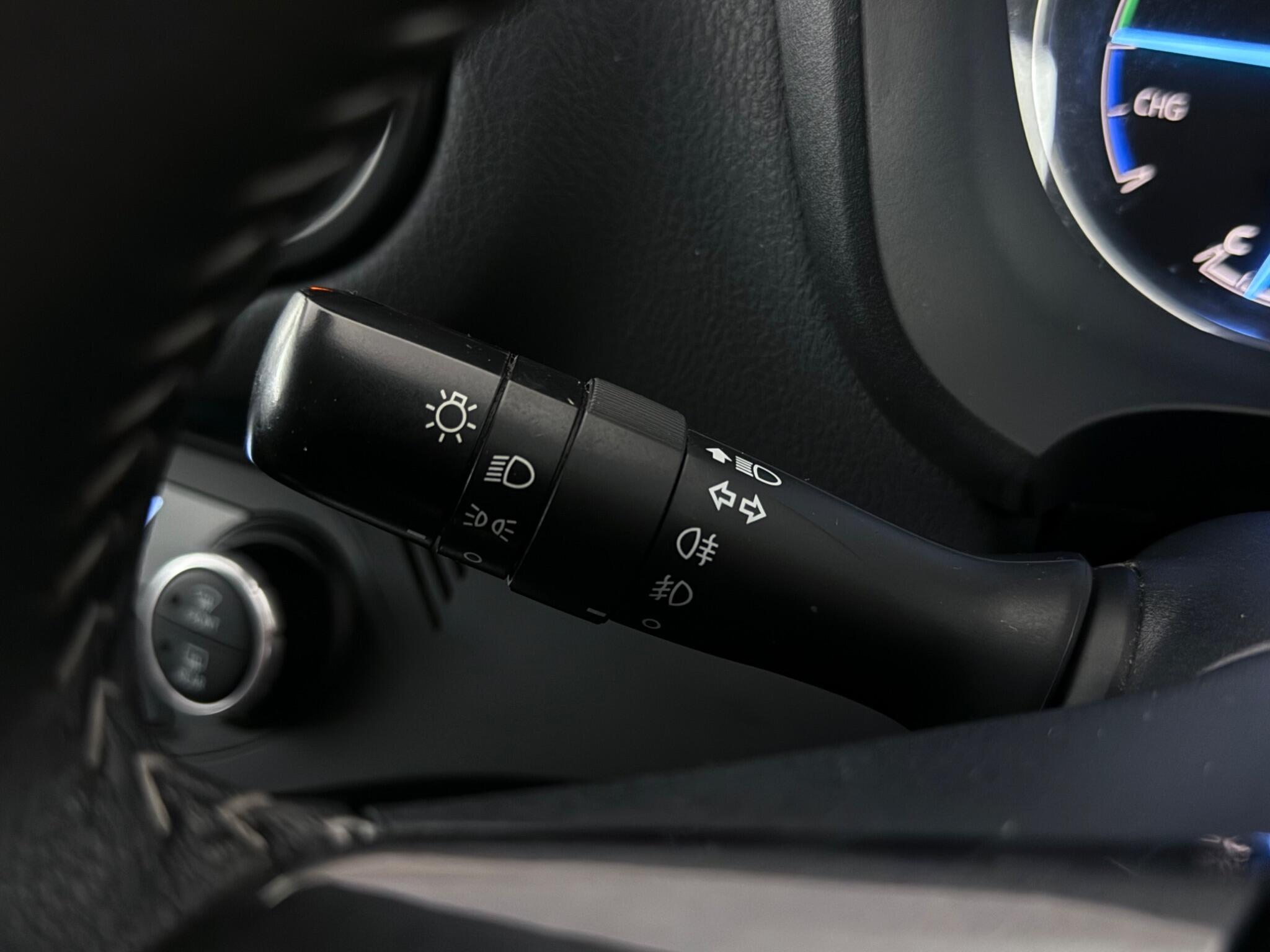 Toyota Yaris view 18