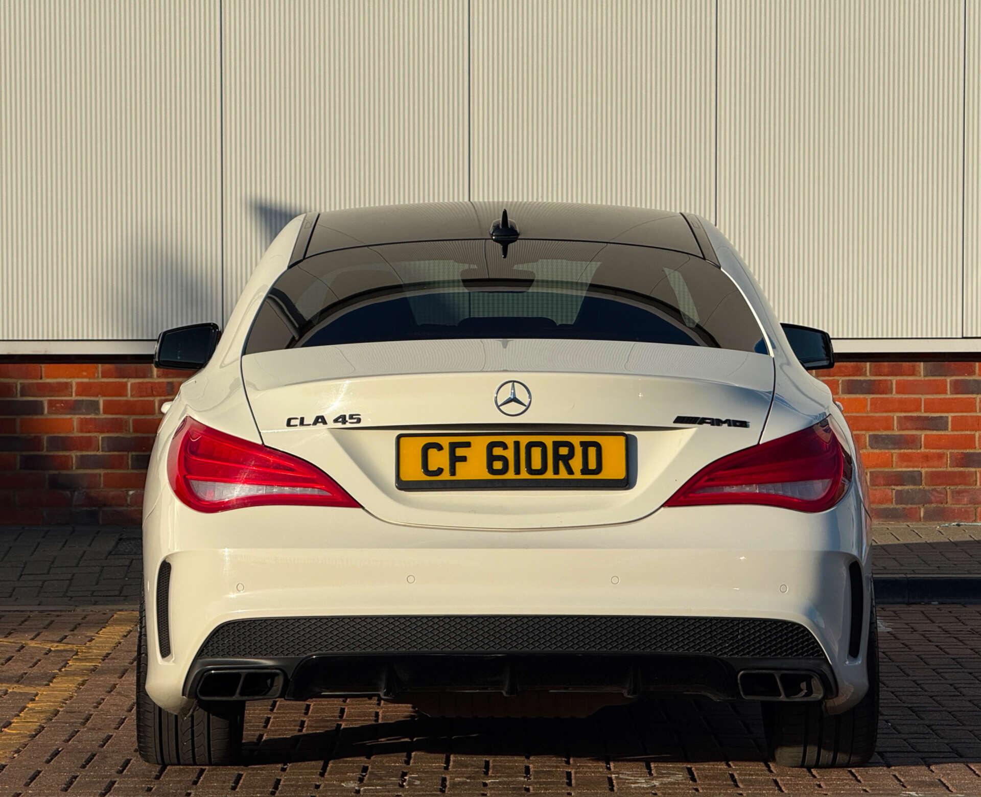 Mercedes-Benz Cla view 8