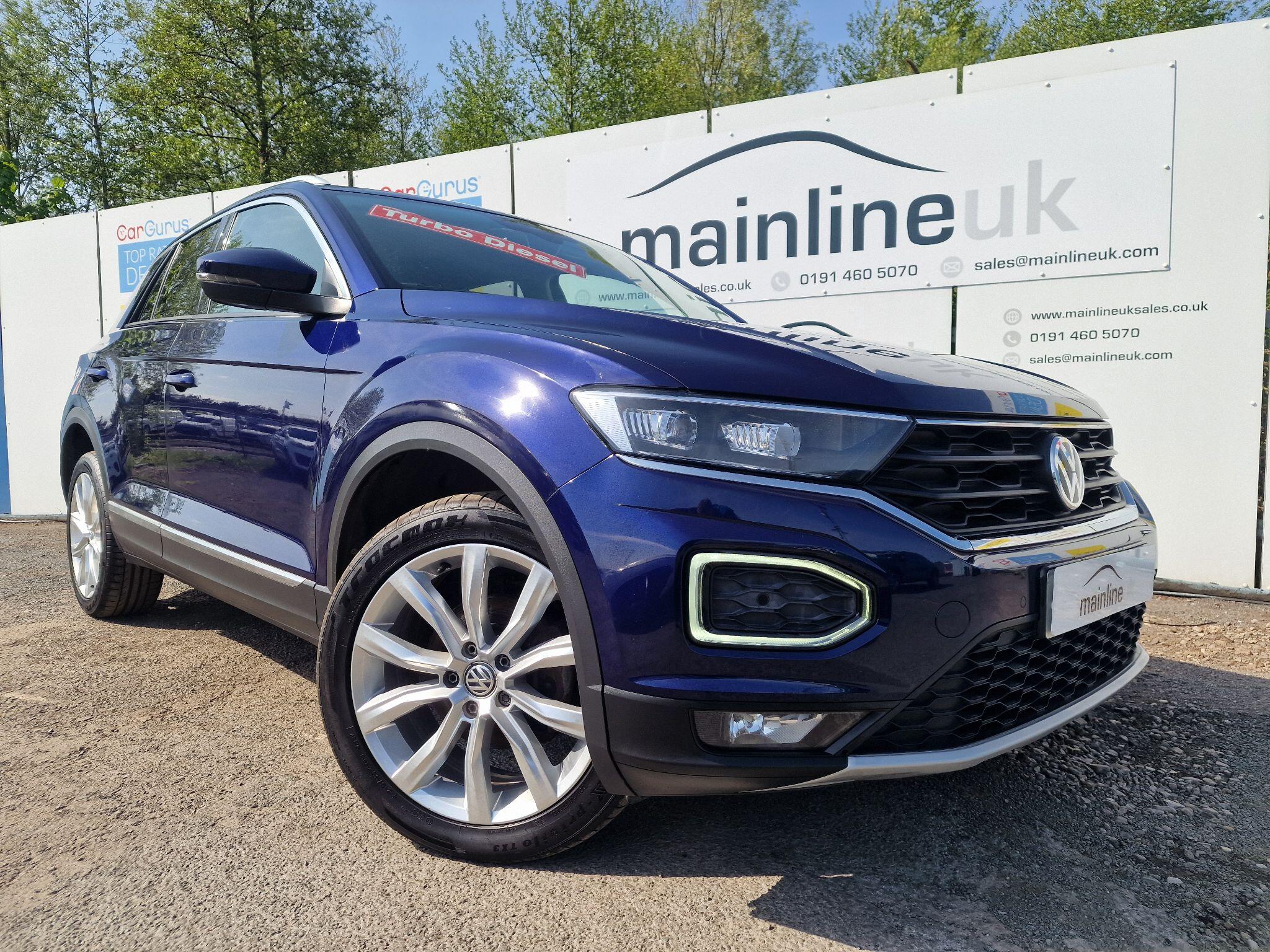 Volkswagen T-Roc view 10