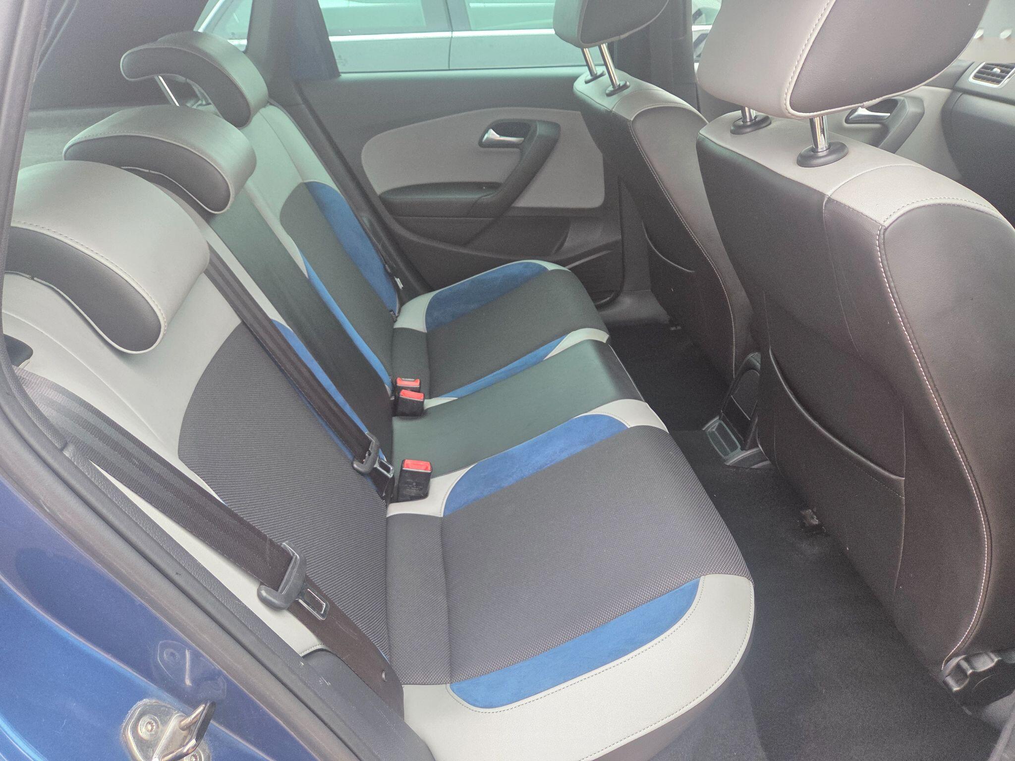 Volkswagen Polo view 40