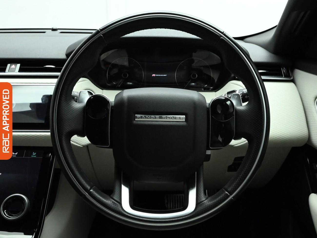 Land Rover Range Rover Velar view 9