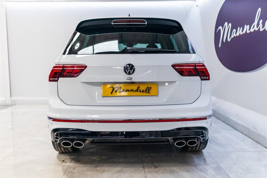 Volkswagen Tiguan view 6