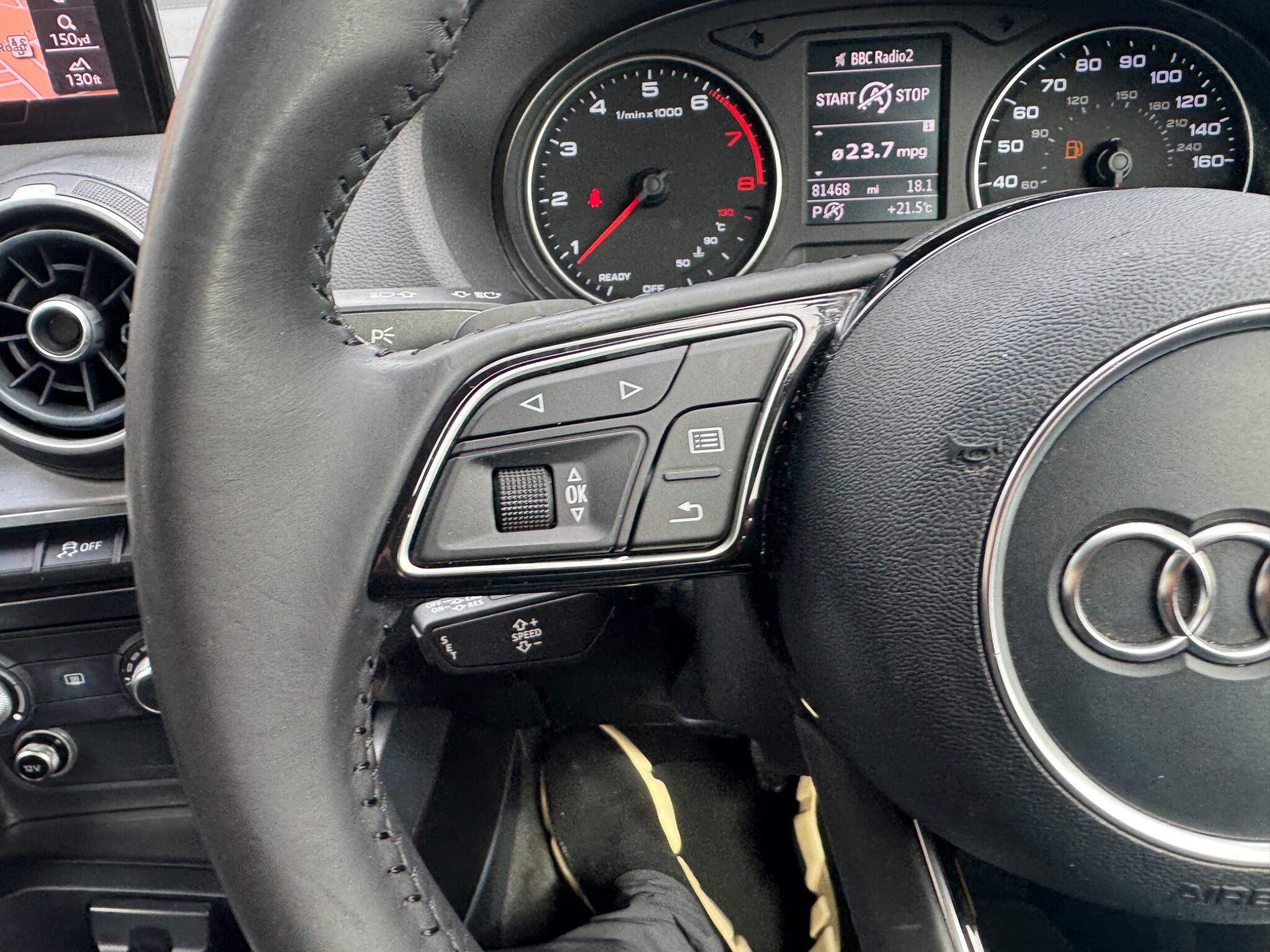 Audi Q2 view 42