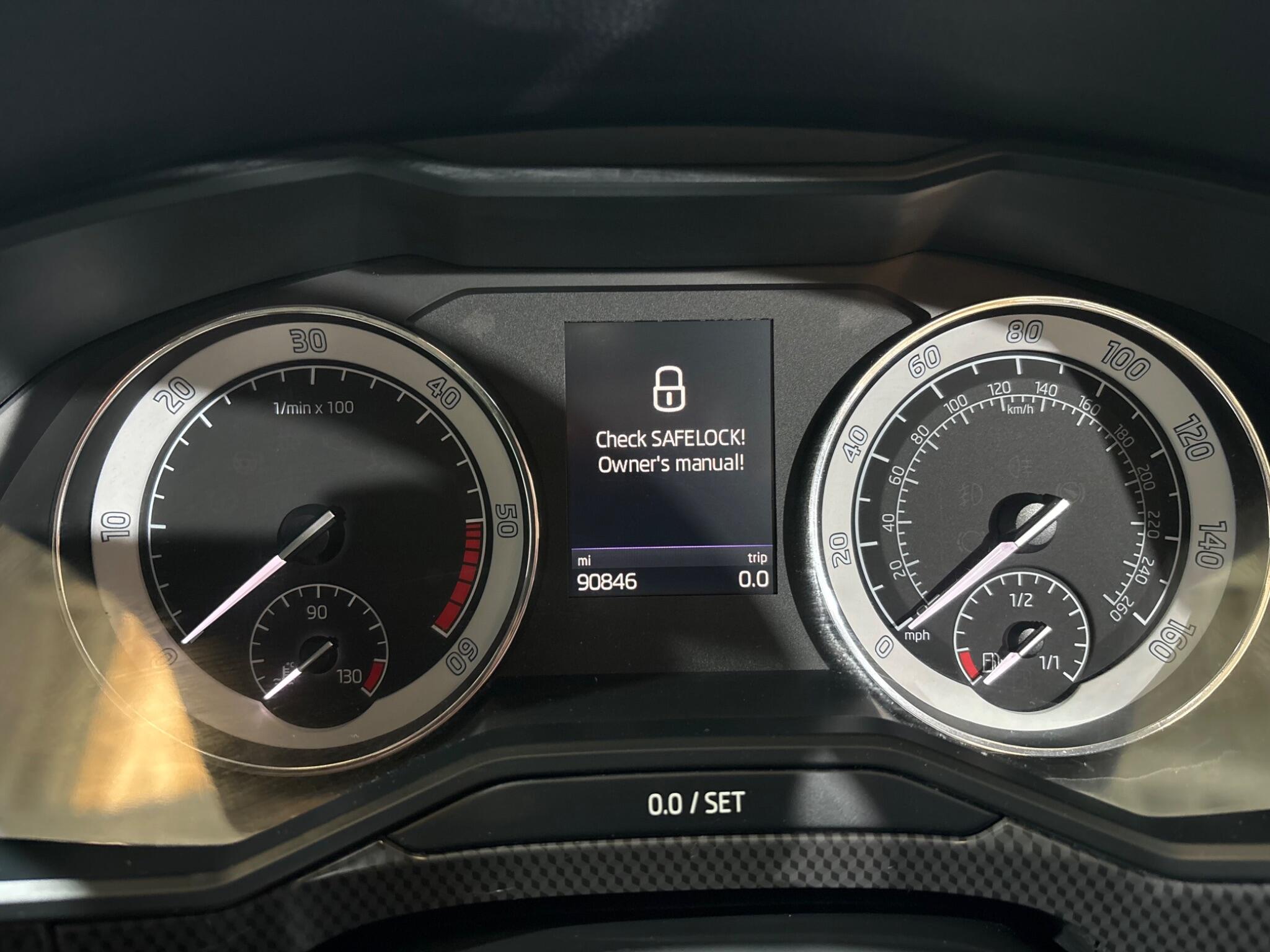 Skoda Superb view 51