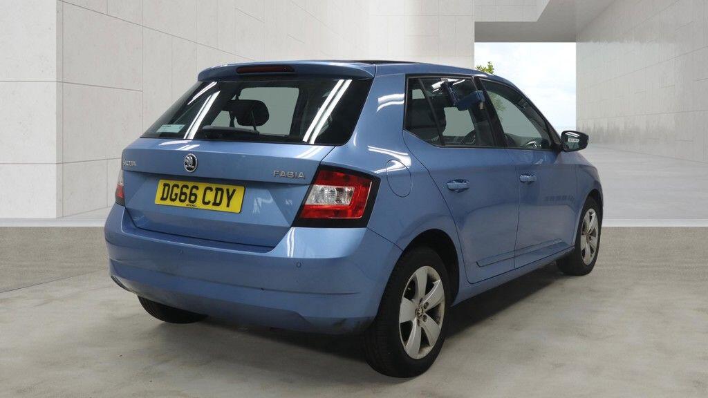 Skoda Fabia view 5