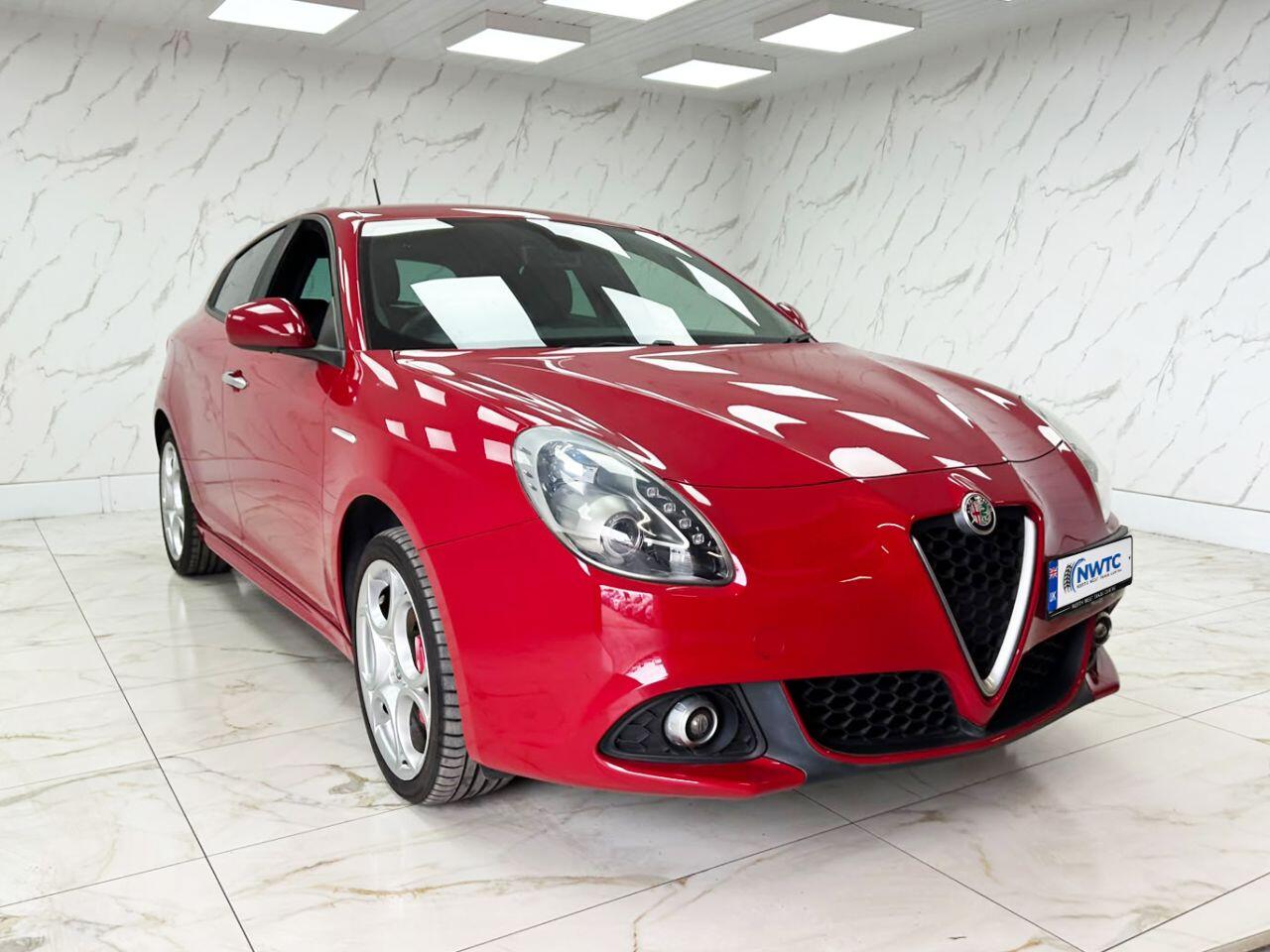 Alfa Romeo Giulietta view 4